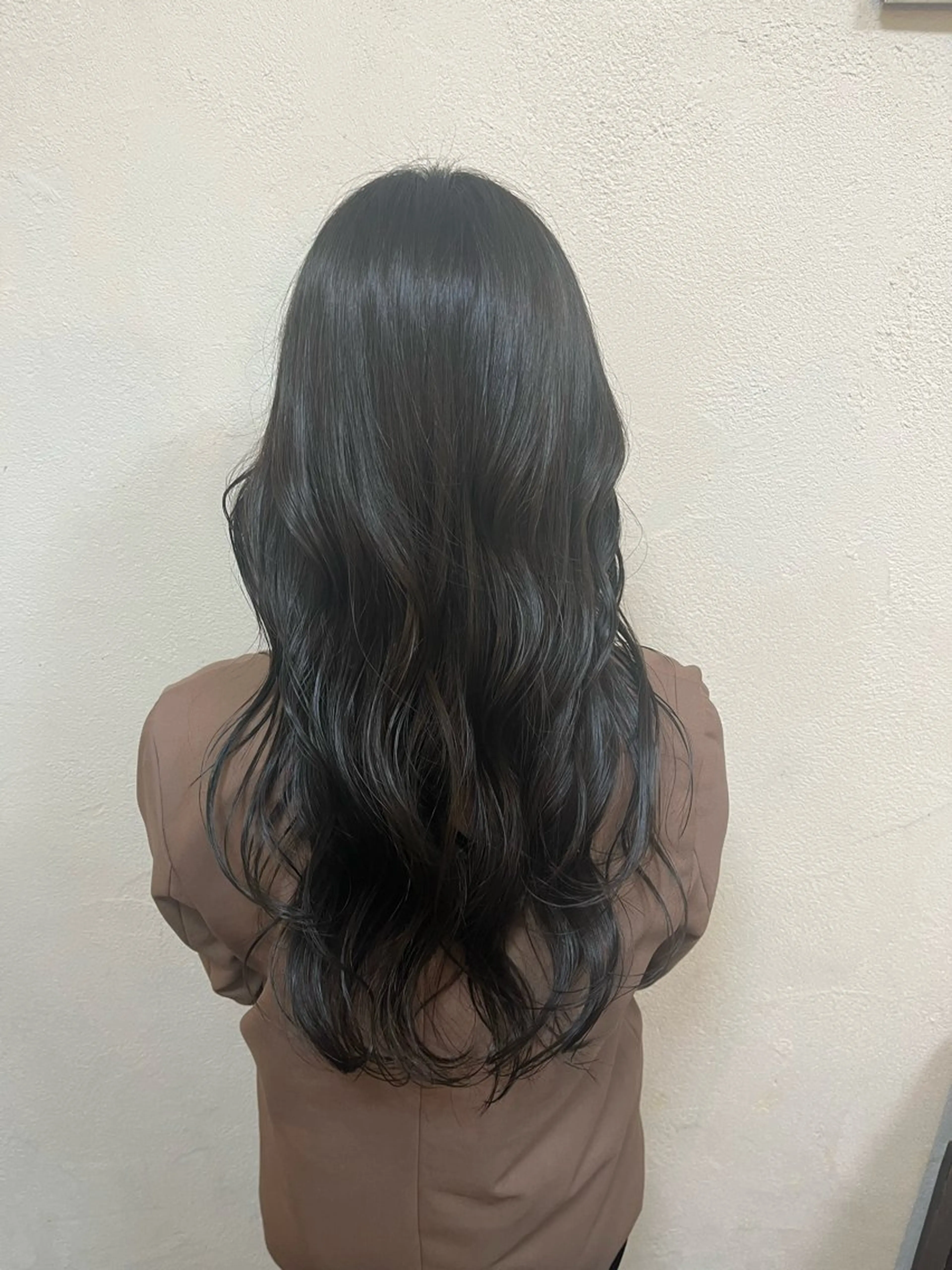 ロング カラー うる艶カラー× ハイトーン/miuのヘアスタイル