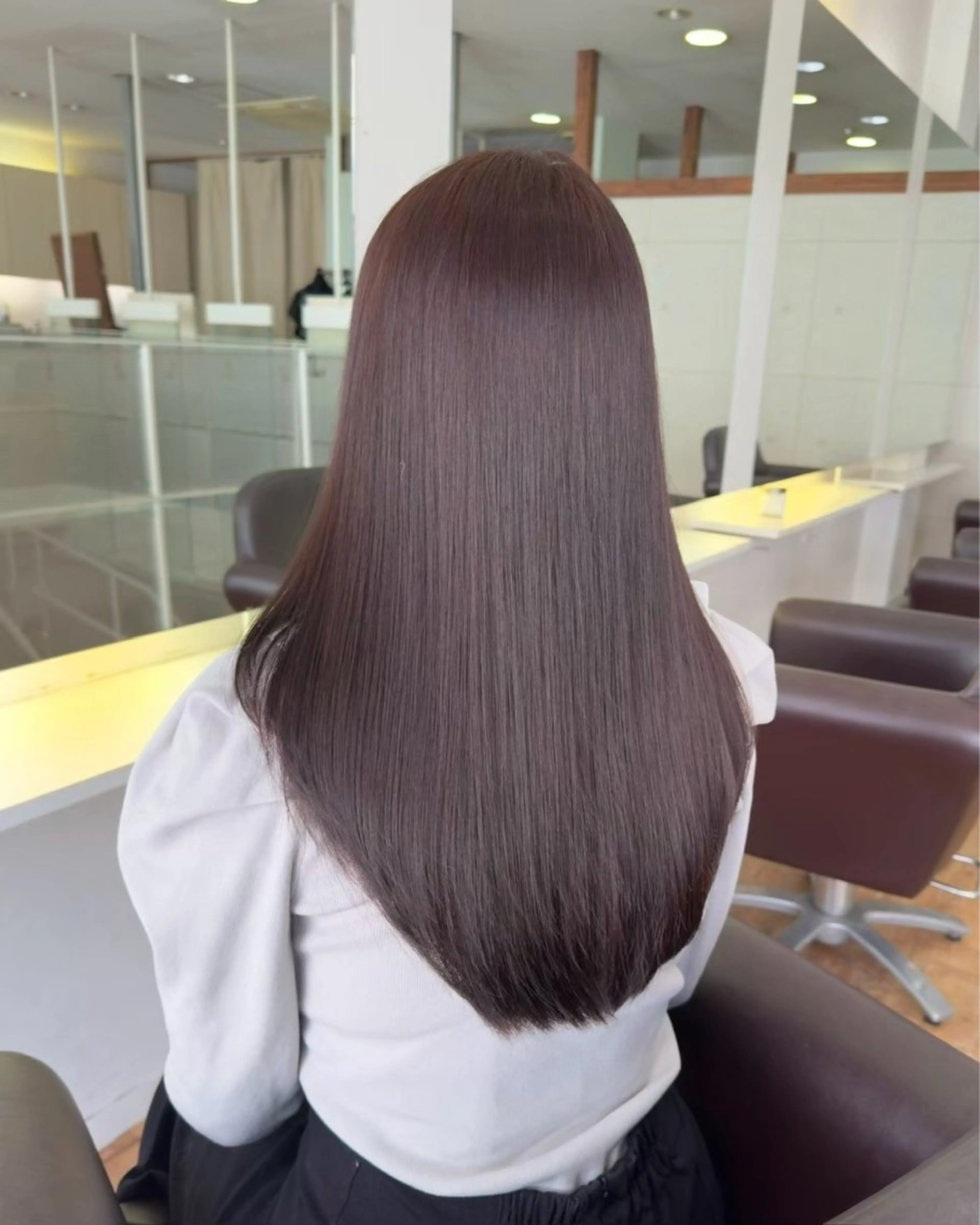 ロング 四方田 皐希のヘアスタイル