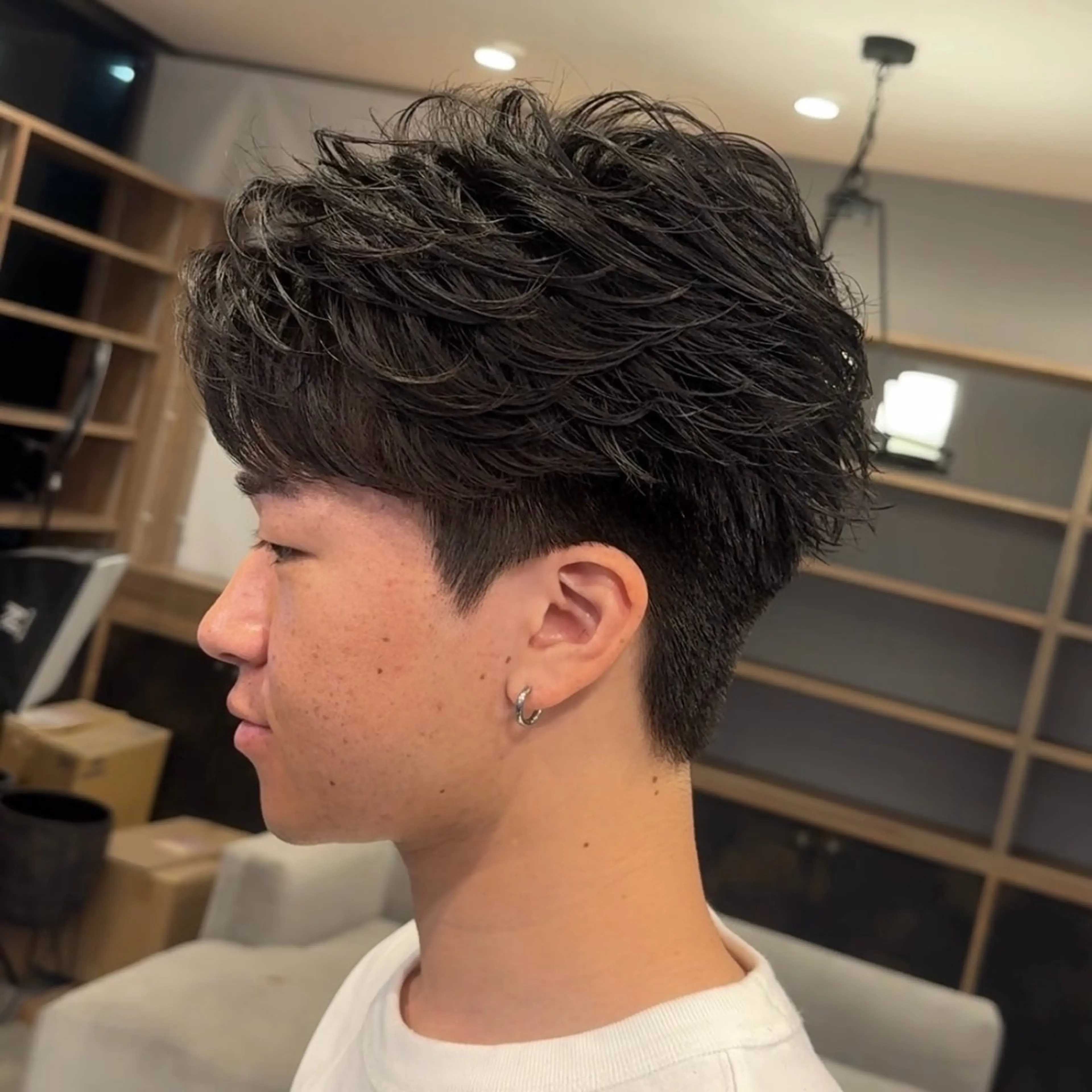 パーマ メンズ フェザーパーマ メンズパーマ カット パーマ ABEY LEVRAI所属・Miyabi.💋 ABEYLEVRAIのヘアスタイル