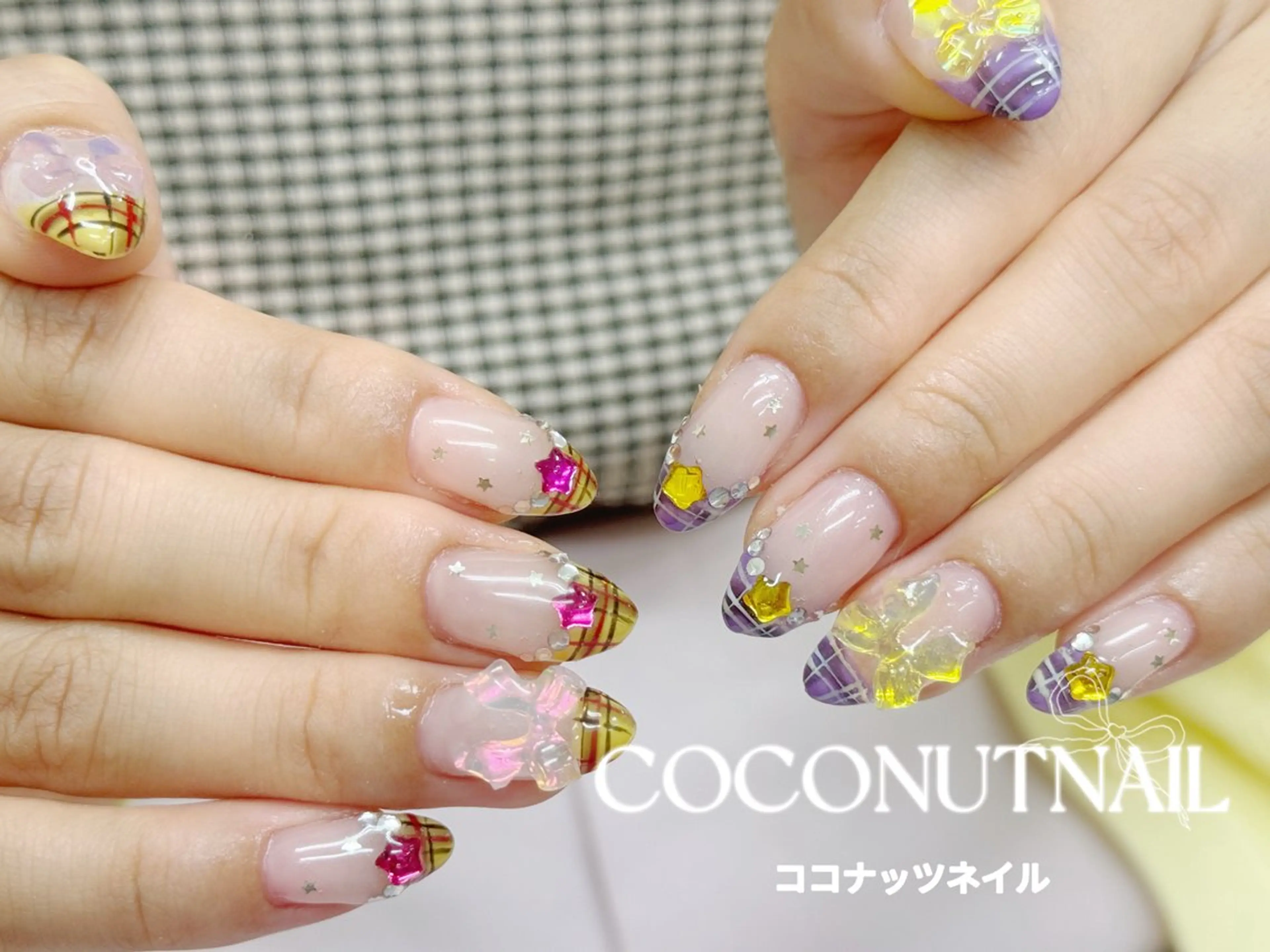 ネイル ハンドネイル 神田 ココナッツのネイルデザイン