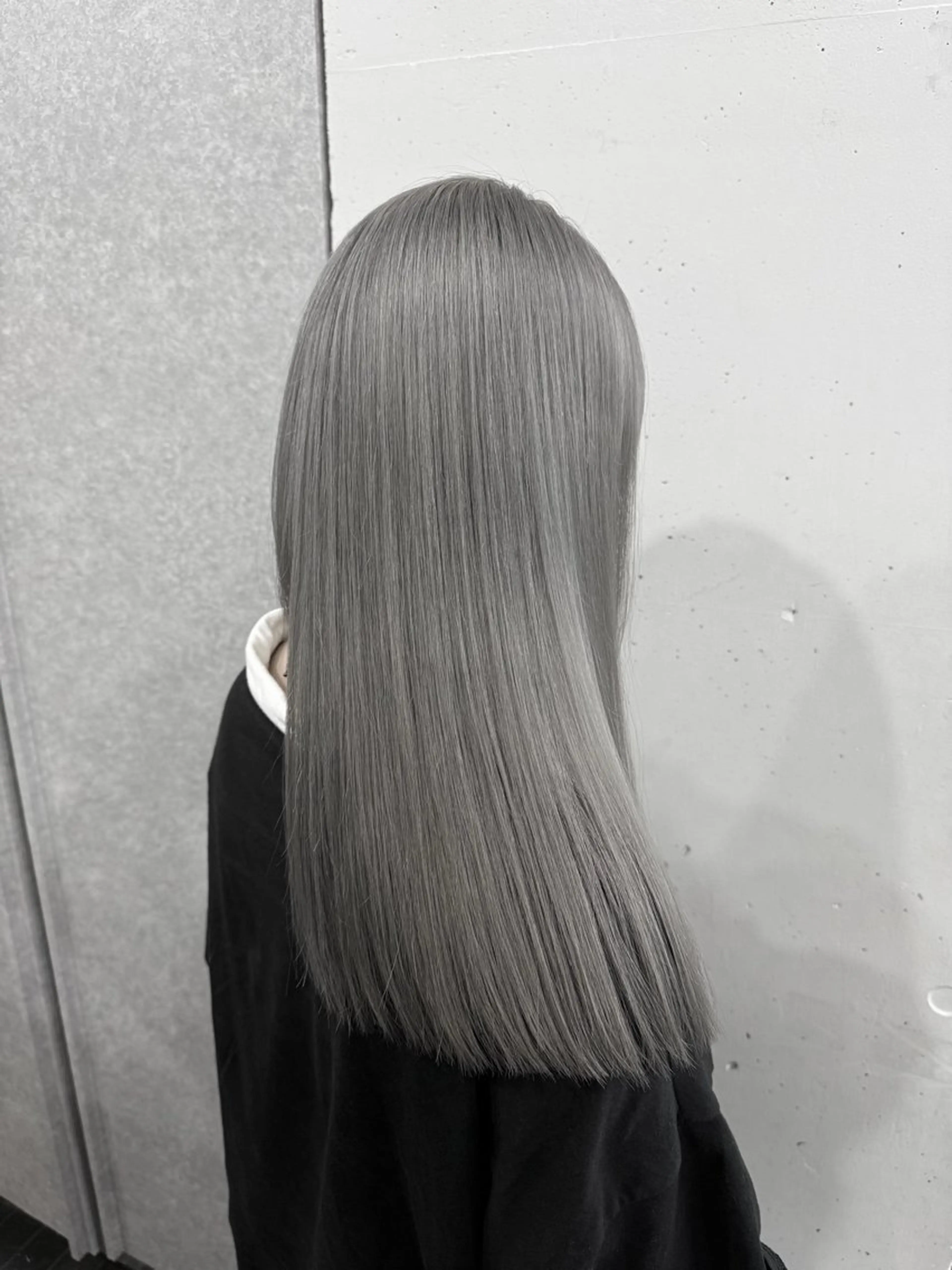 ロング カラー ヘアアレンジ シルバー ブリーチ/髪質改善/ メンズ/ KOKIのヘアスタイル