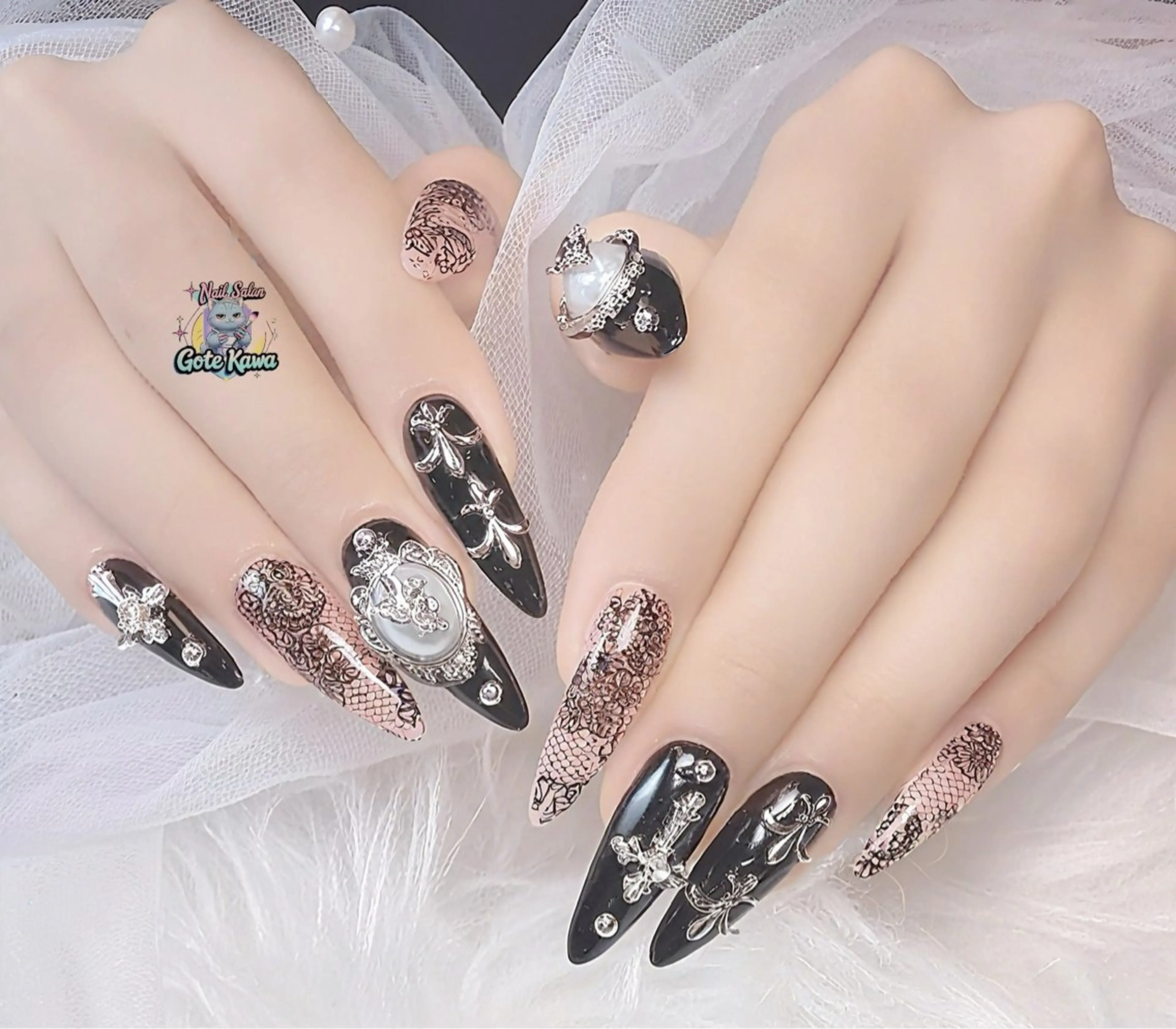 ネイル レース 持ち込み リボン ネイルチップ ハンドネイル ハンドケア GOTE KAWA Nail Salon(ゴテかわ)所属・Gote Kawa nail salonのネイルデザイン