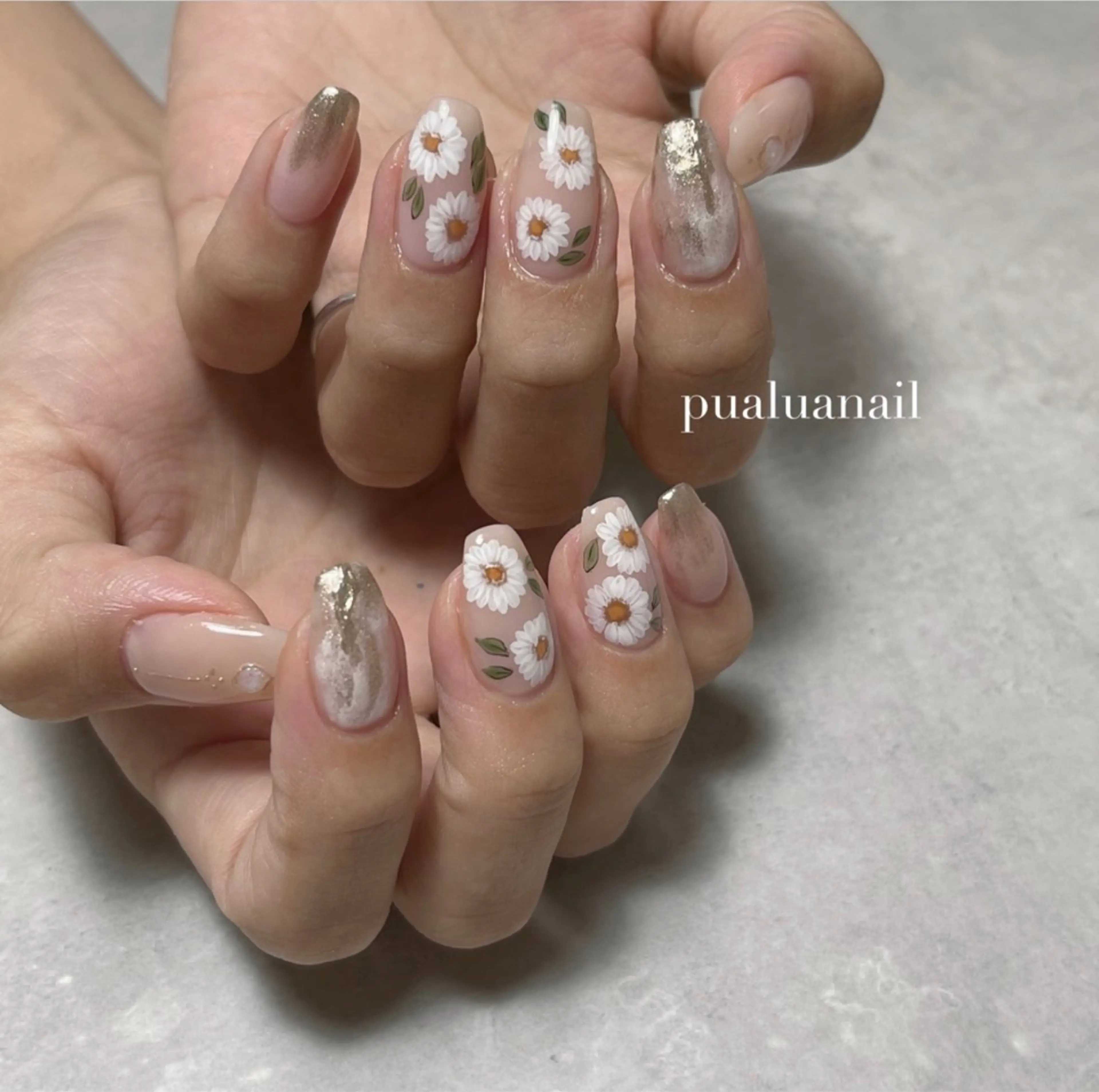 ネイル アートネイル フラワーネイル ニュアンスネイル ハンドネイル pualua miharuのネイルデザイン