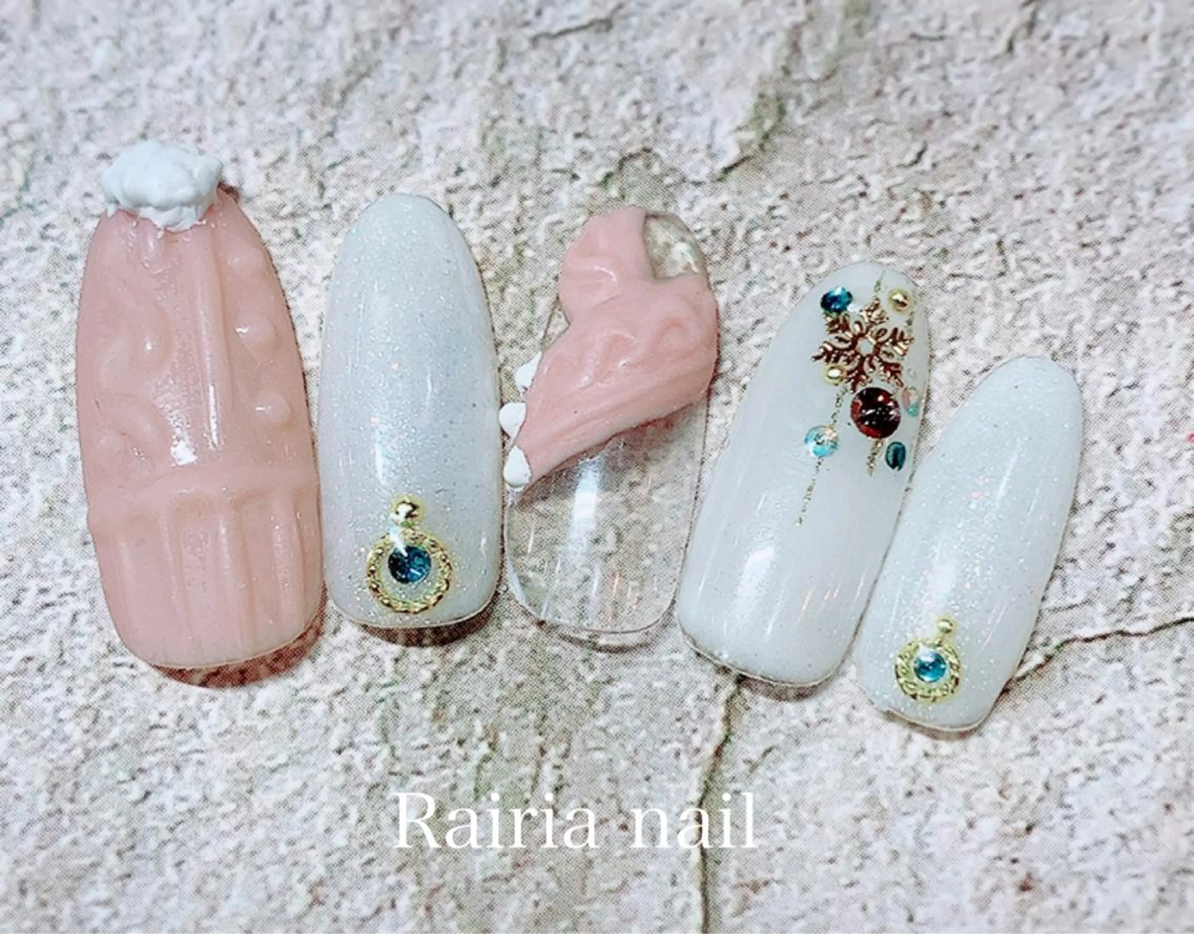 ミディアム ネイル アートネイル ジェルネイル パラジェル 冬ネイル Rairia nail本八幡店のネイルデザイン