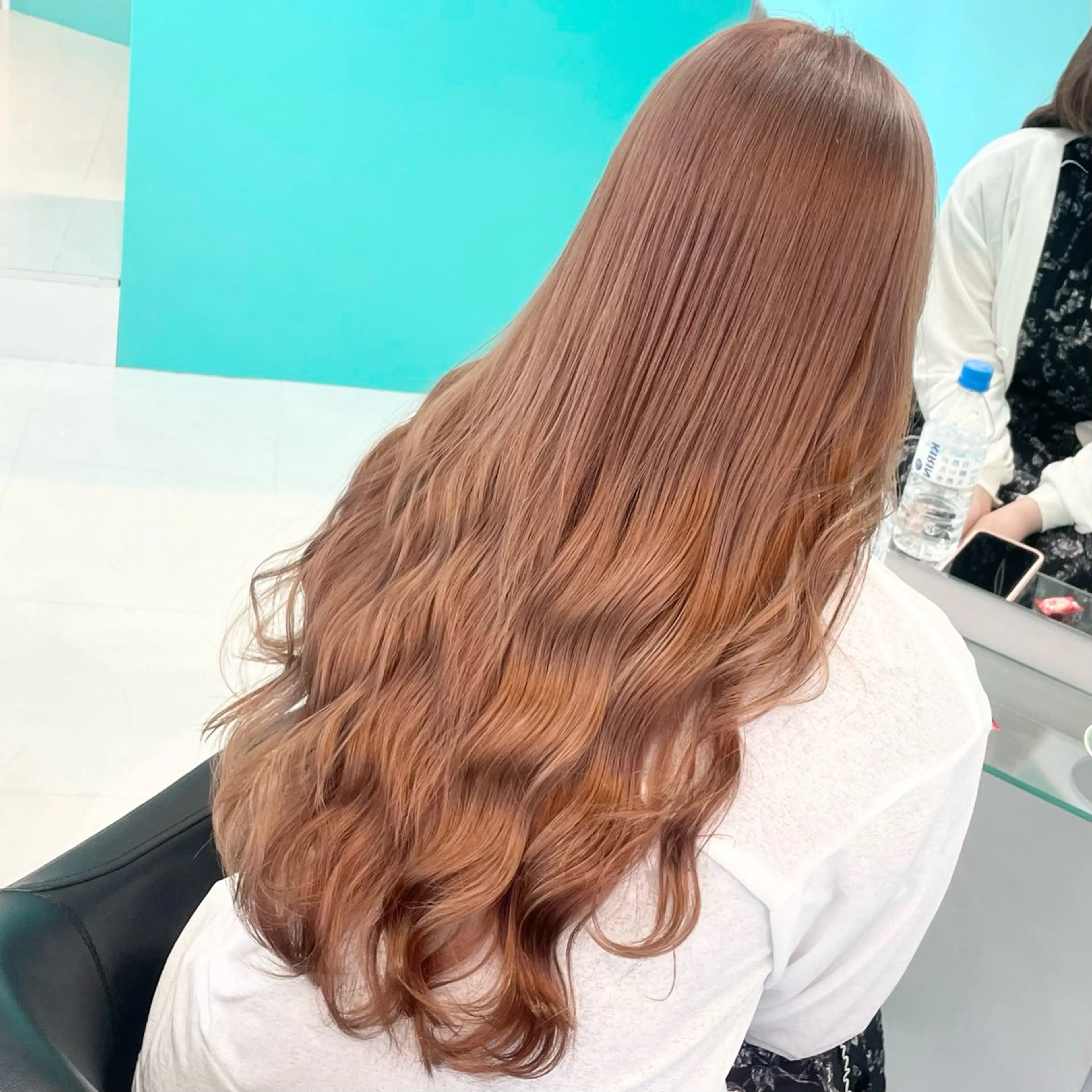 ロング カラー ピンクカラー Natsuki‎🤍 透明感×艶カラー🫧のヘアスタイル