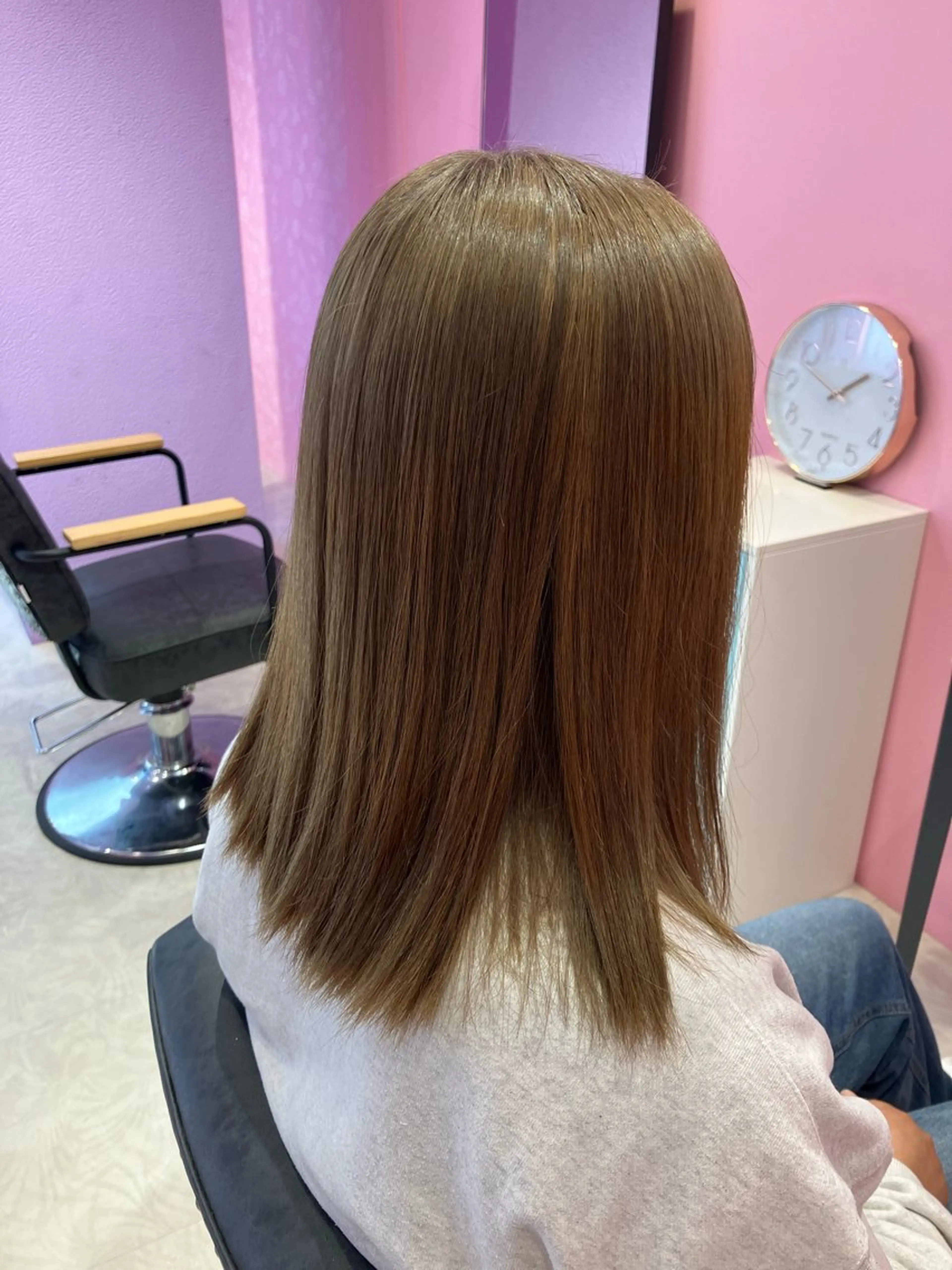 セミロング 宮本 楓のヘアスタイル