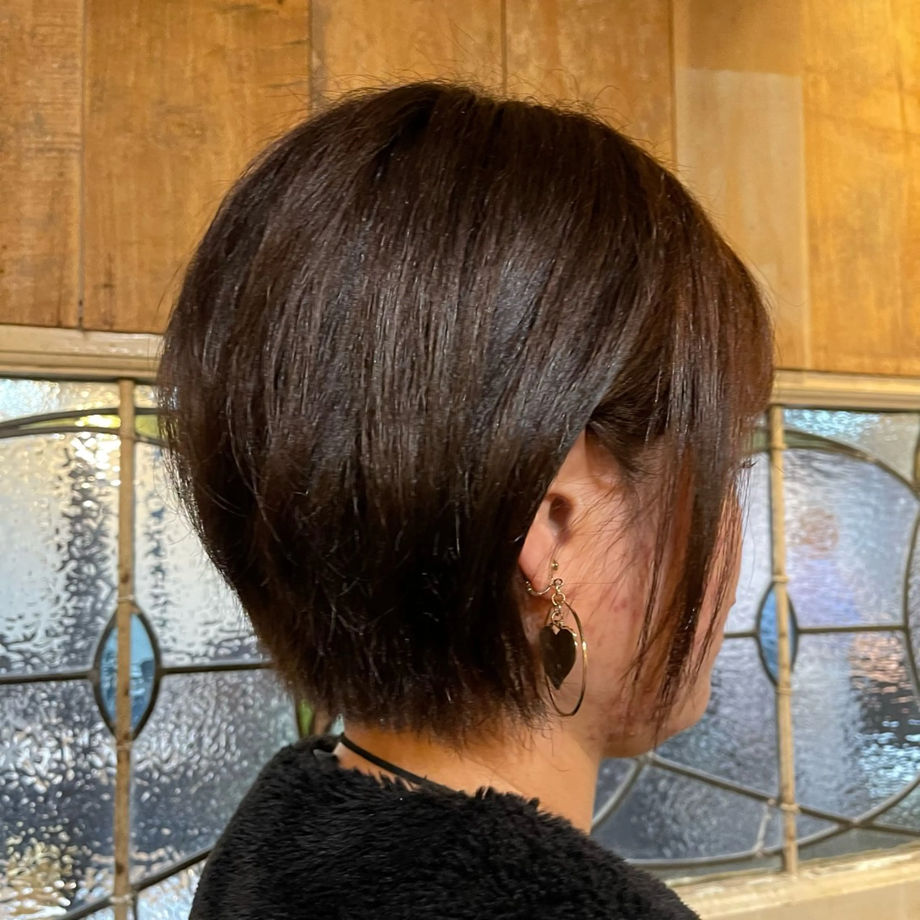 ショート Colore（コローレ）所属・顔タイプ/ダブルカラ ー/りりかのヘアスタイル