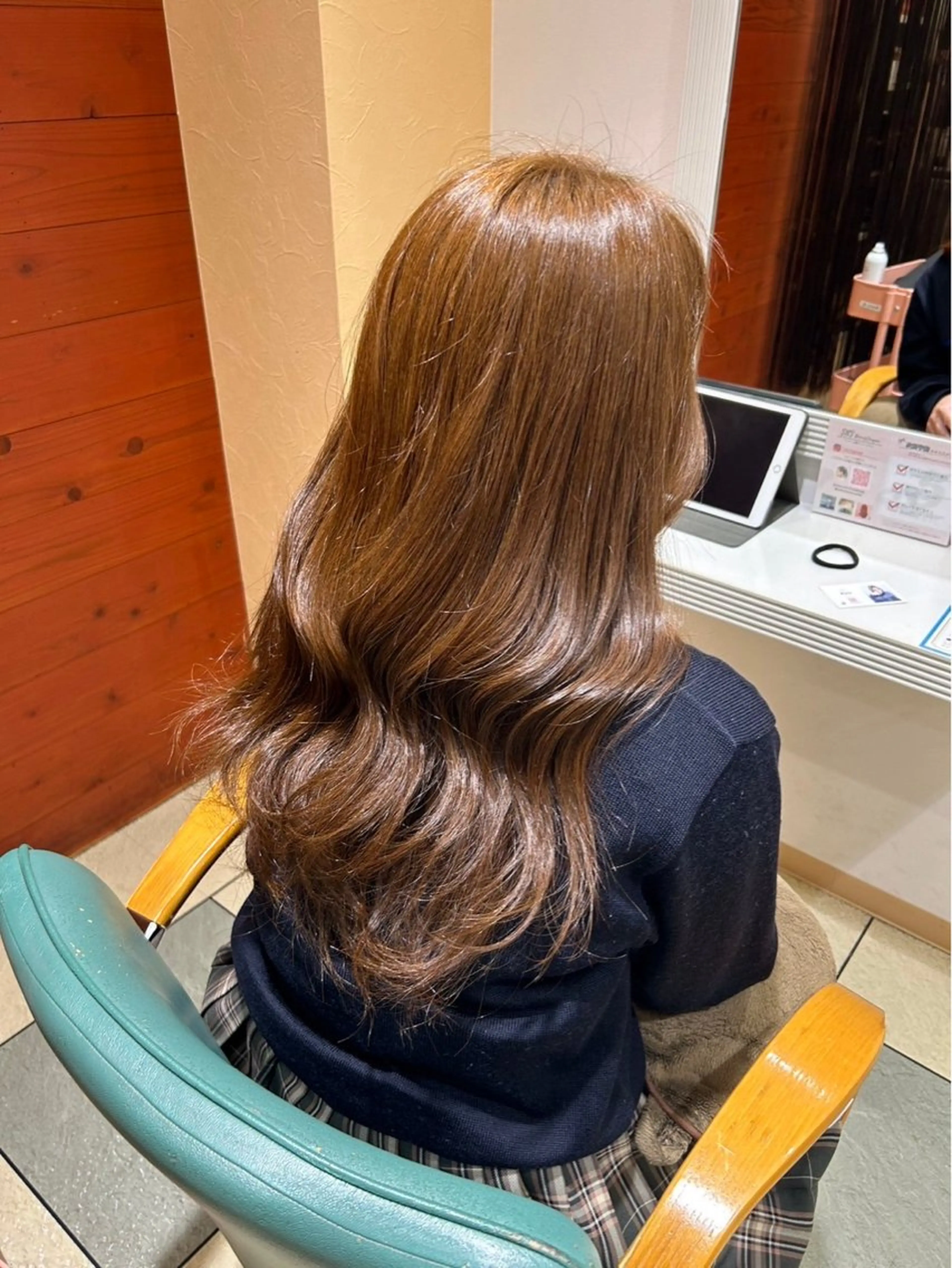 ロング カラー カット ヘアカラー トリートメント ベージュカラー⌇﻿ くびれヘア.𐙚心音のヘアスタイル