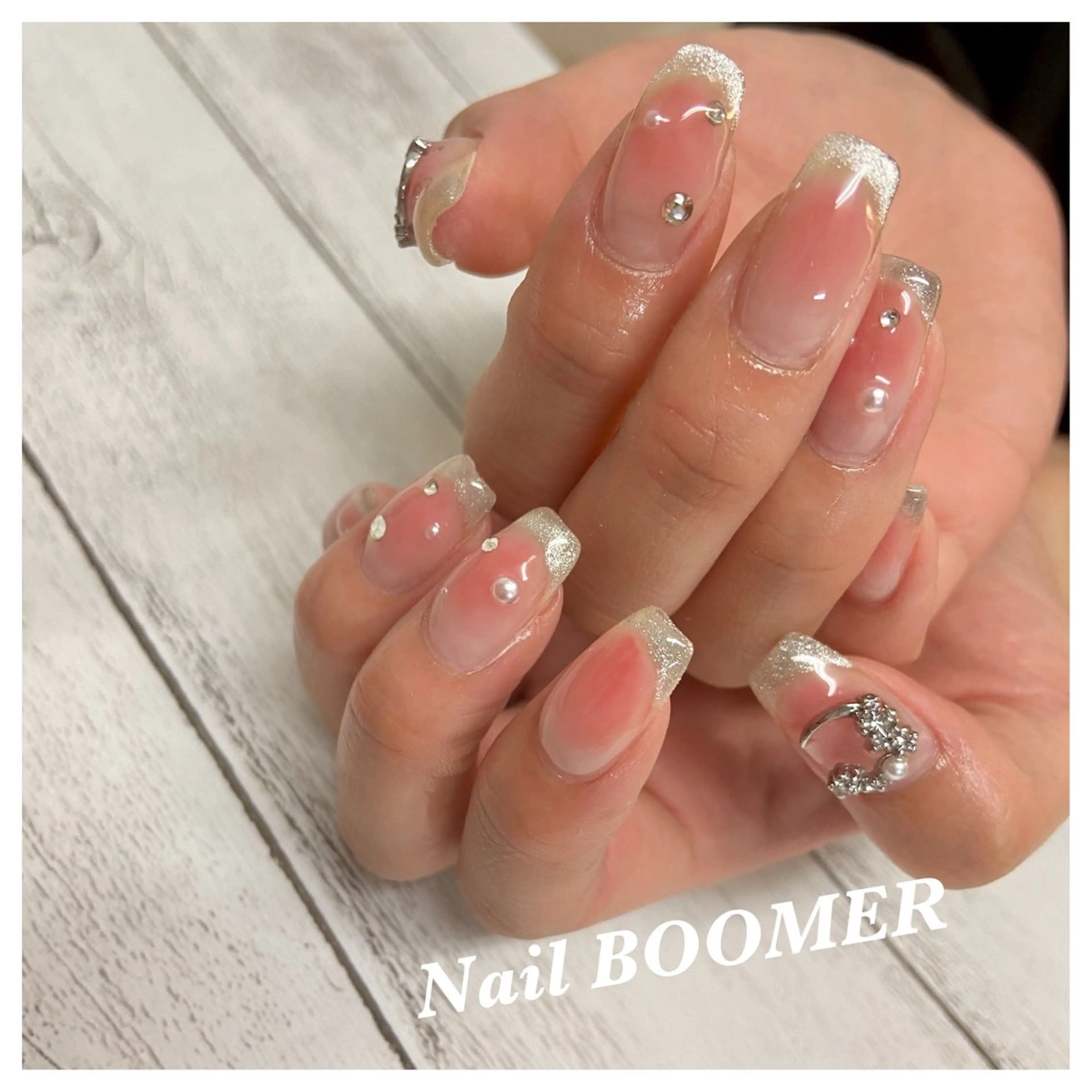 ネイル ハンドネイル ネイル ブーマーのネイルデザイン