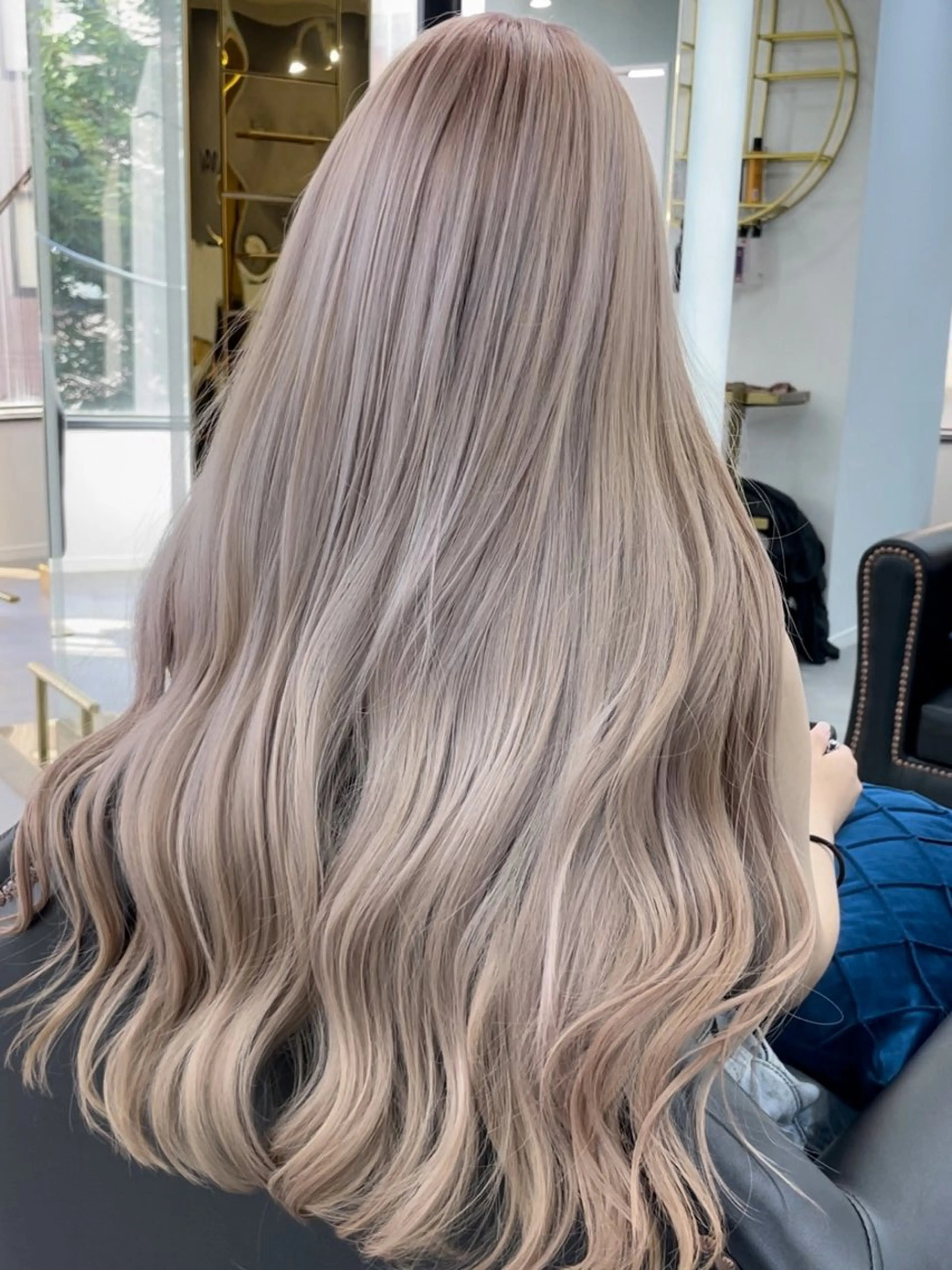 ロング senjyu GINZA所属・バレイヤージュ/ハイ ライト/庄司鉄平のヘアスタイル