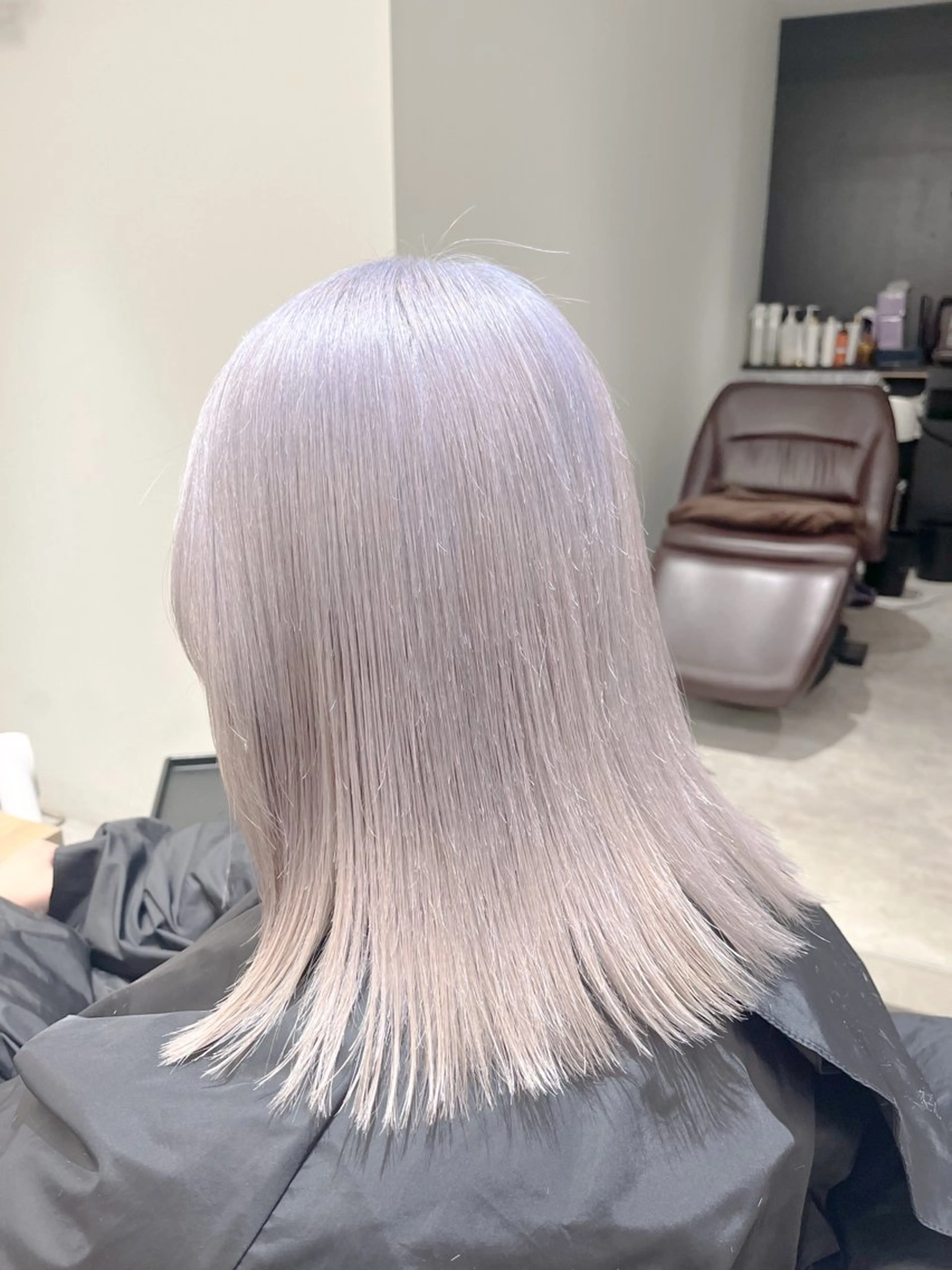 セミロング カット ヘアカラー こじま しょういちのヘアスタイル