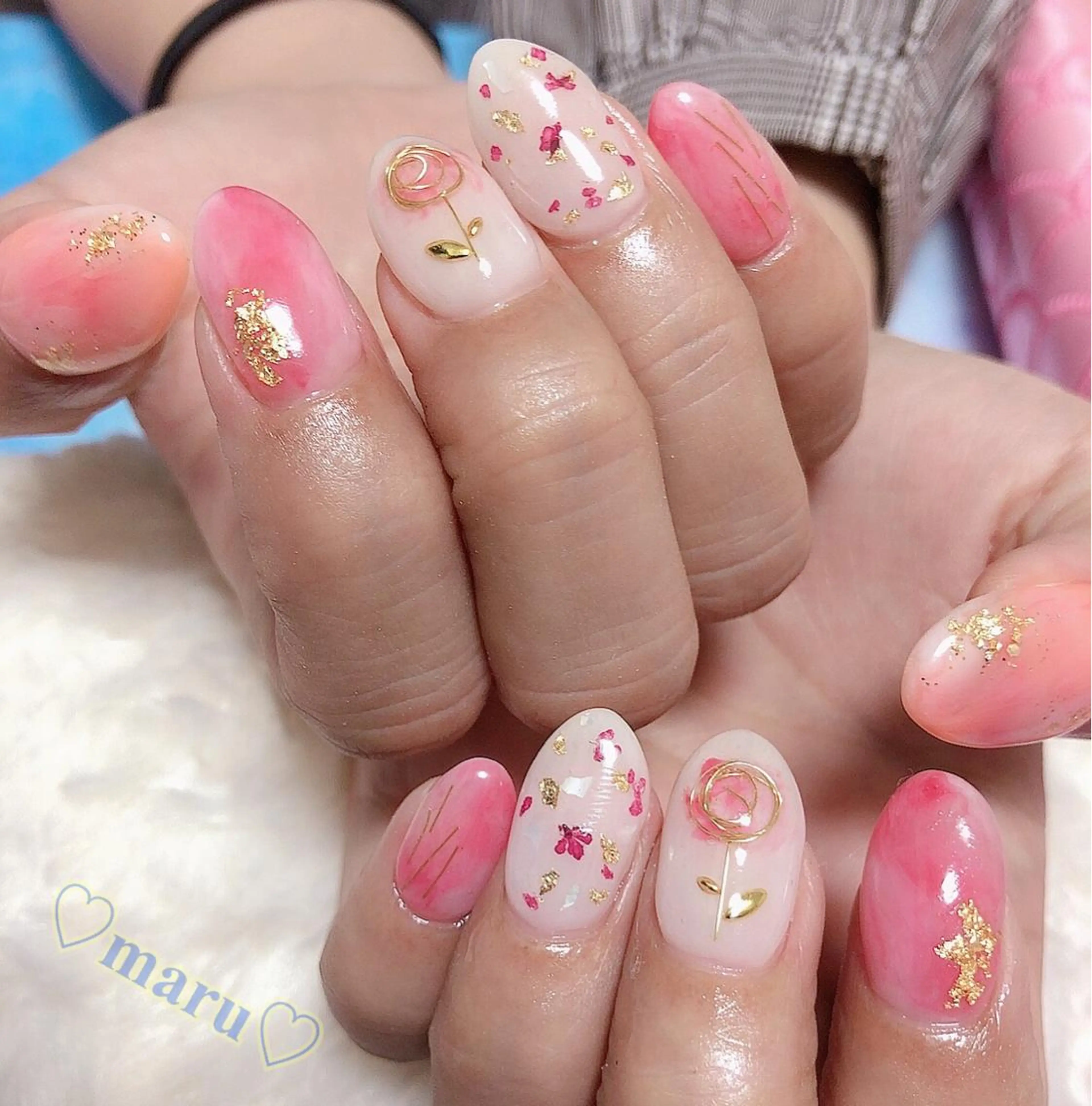 ネイル ハンドネイル フットネイル まるみ ♡のネイルデザイン