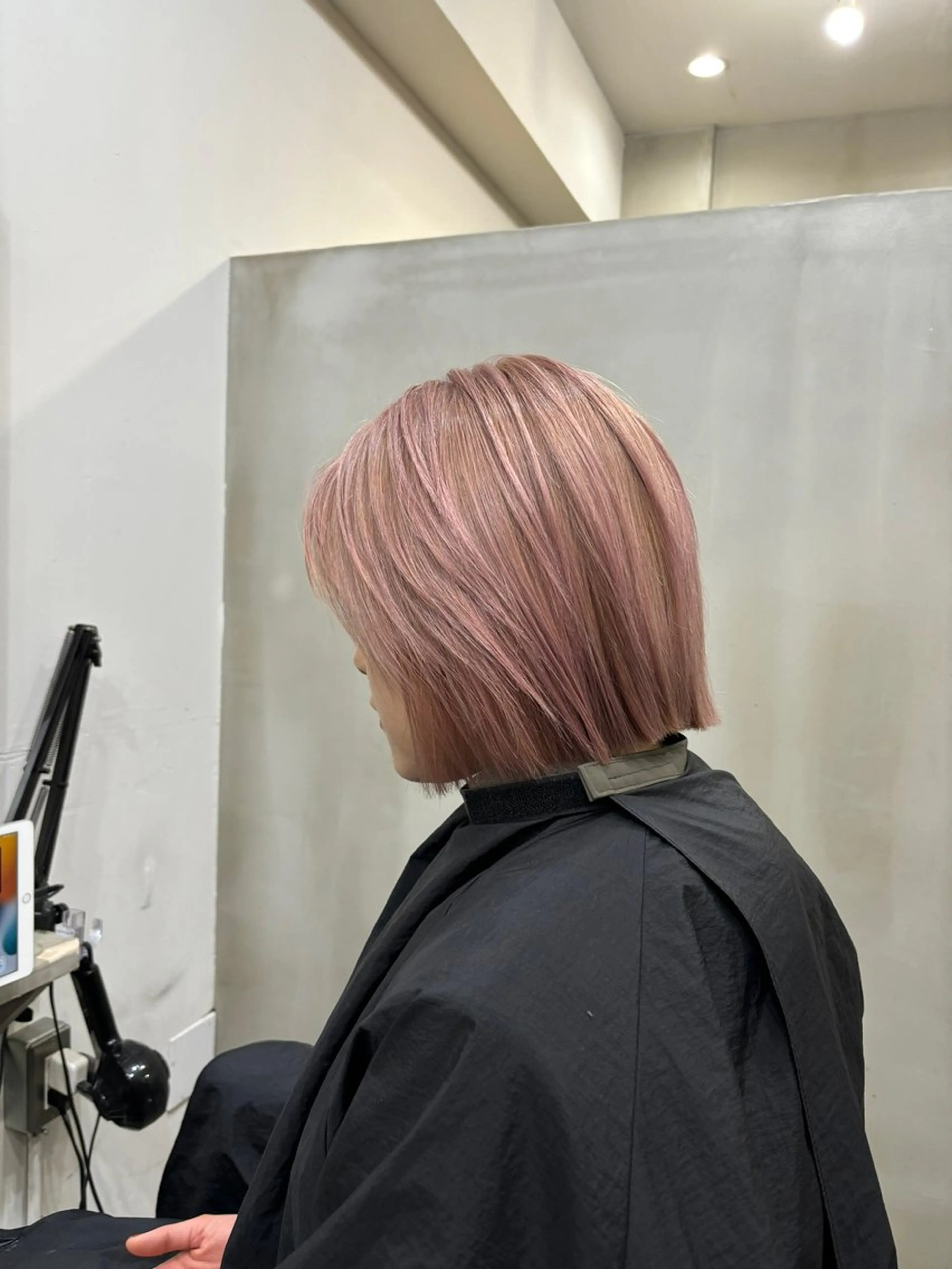 ショート カラー ピンクカラー ヘアカラー VOYAGE所属・中園 康のヘアスタイル