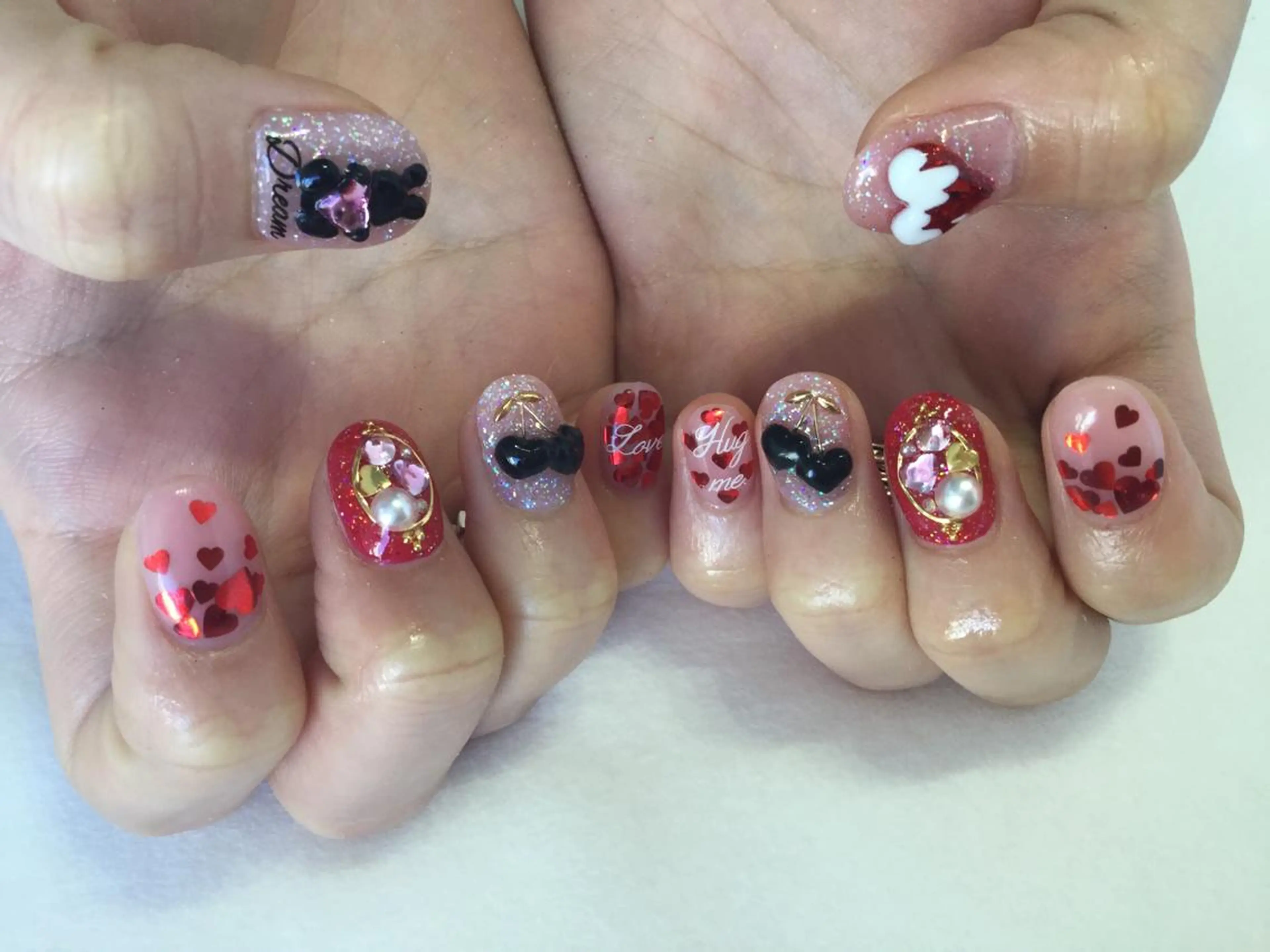 ネイル ハンドネイル 💎🐰 saki. m 🐰💎のネイルデザイン