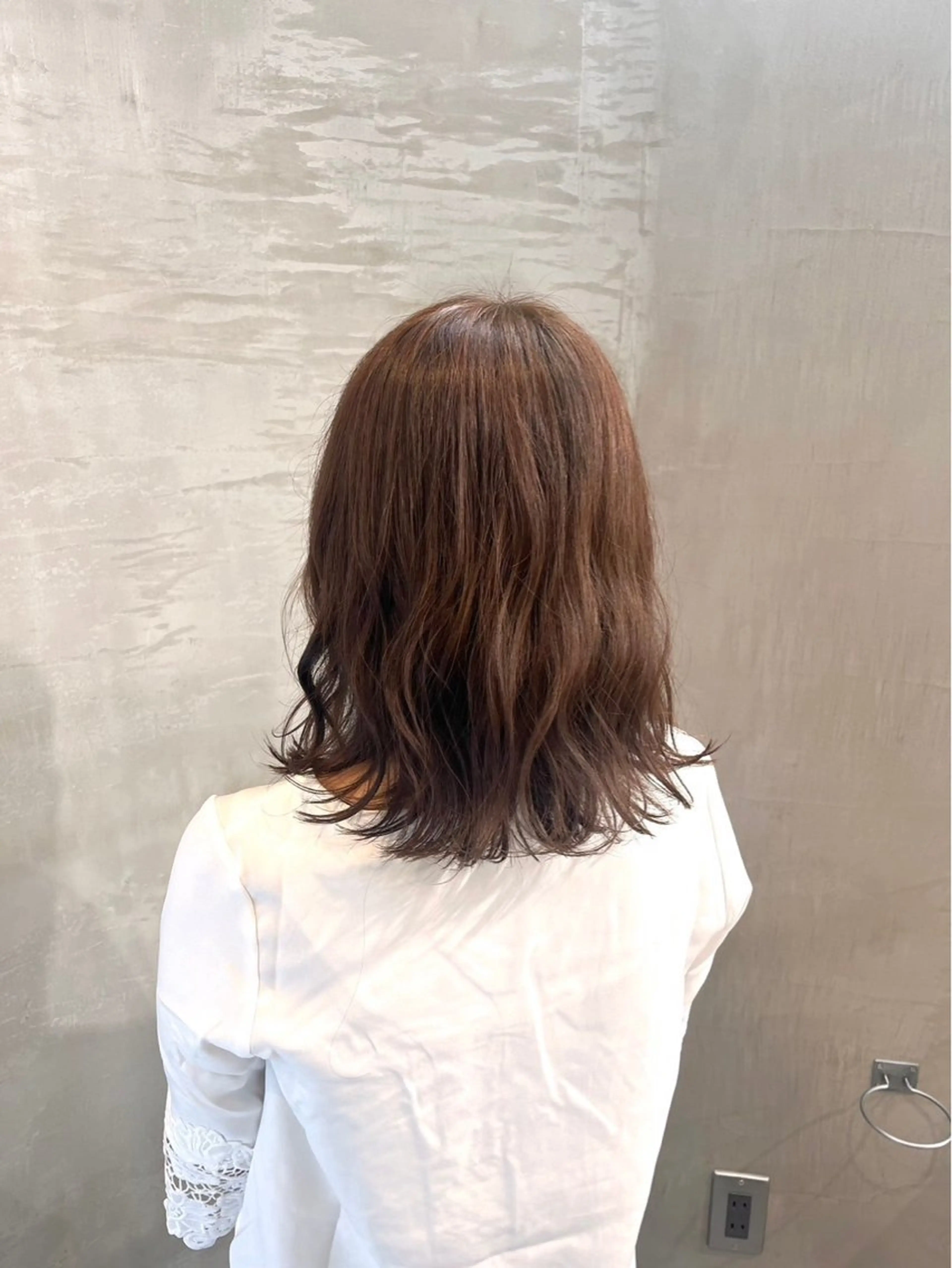 ミディアム カラー 赤石るな ／nabi  船橋のヘアスタイル