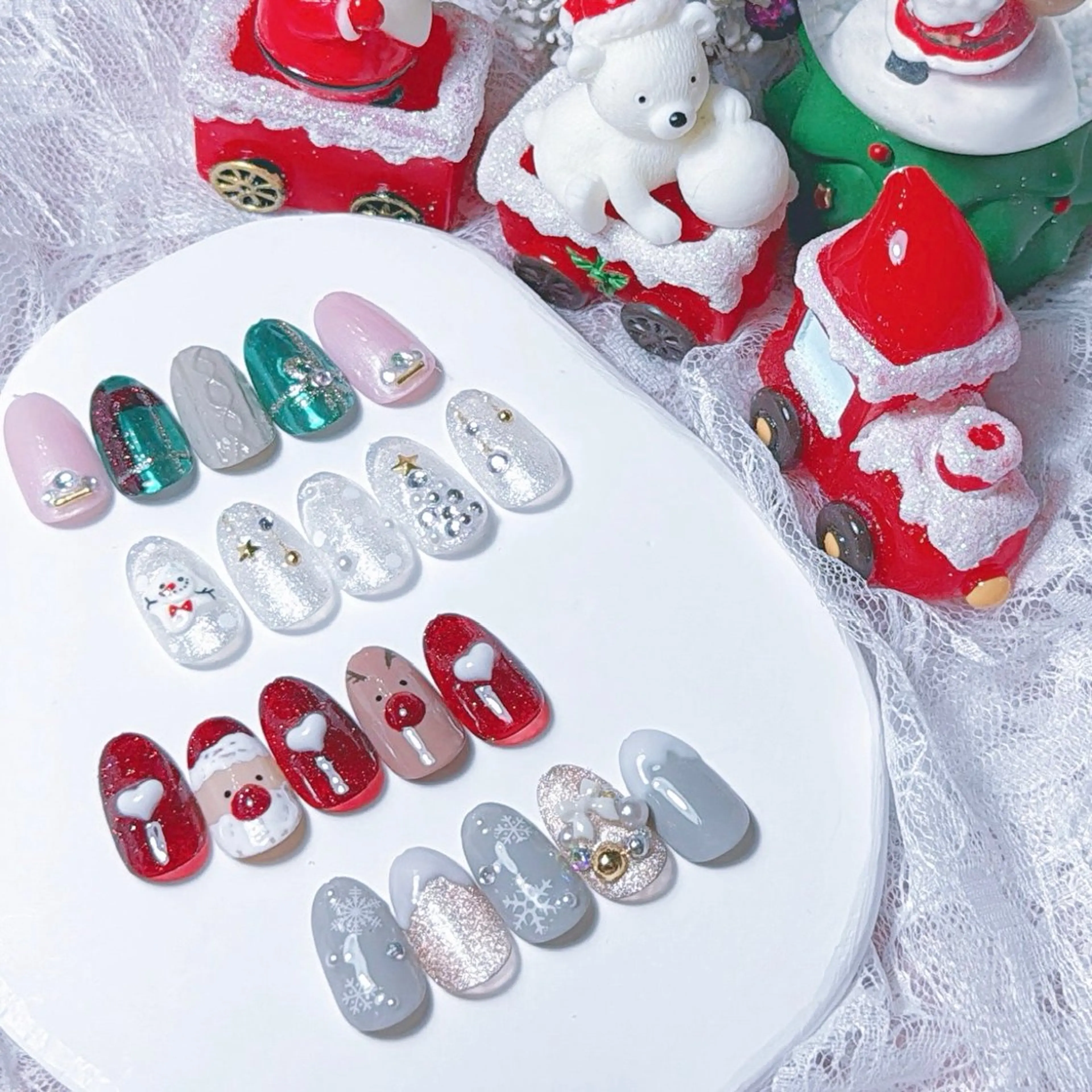 ネイル 冬ネイル クリスマス ハンドネイル 北野 美月のネイルデザイン