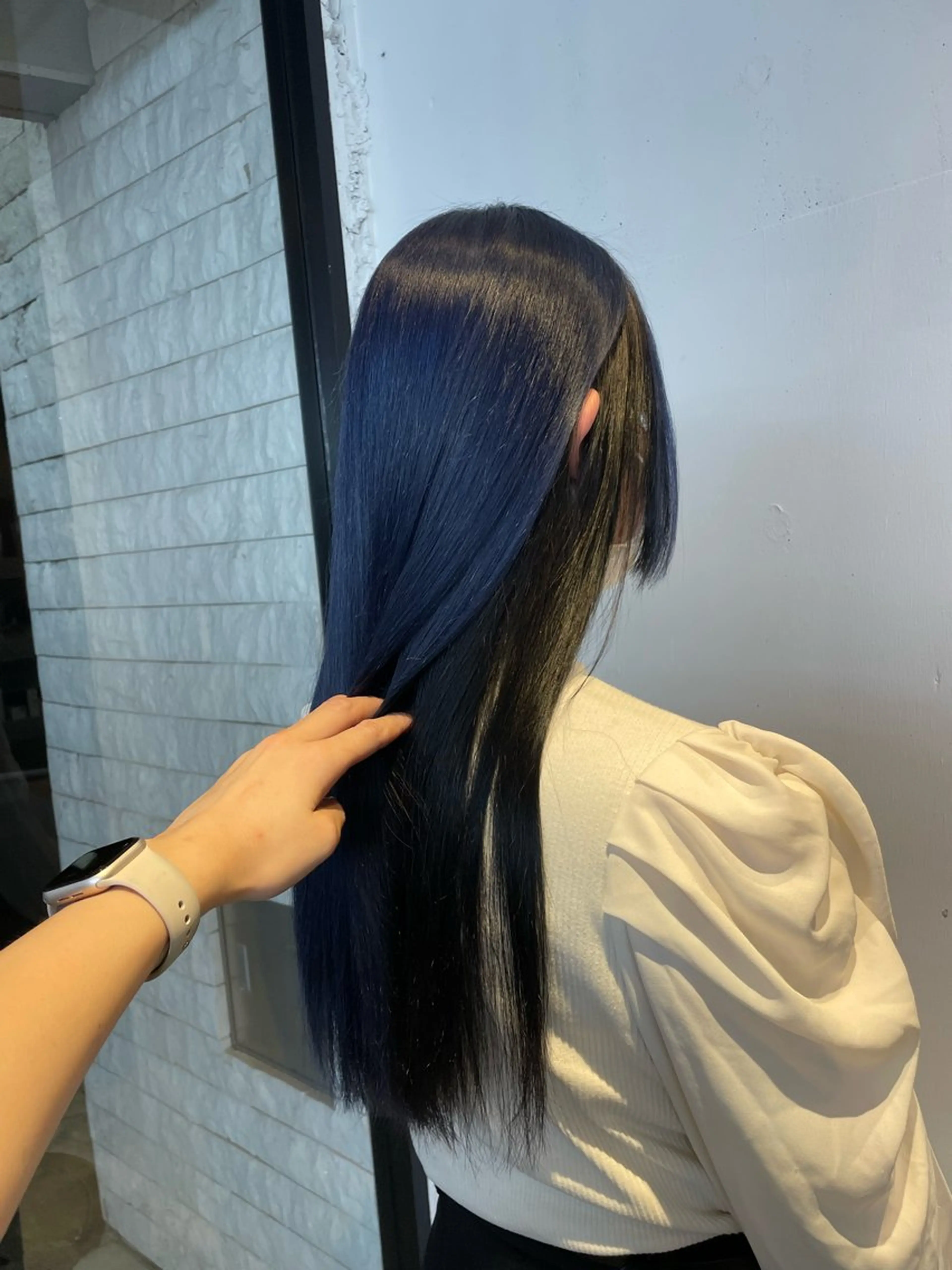 カラー 黒髪 ブルーカラー デザインカラー ヘアカラー ハイトーンカラー🩵 指名多数💗横山聖奈のヘアスタイル