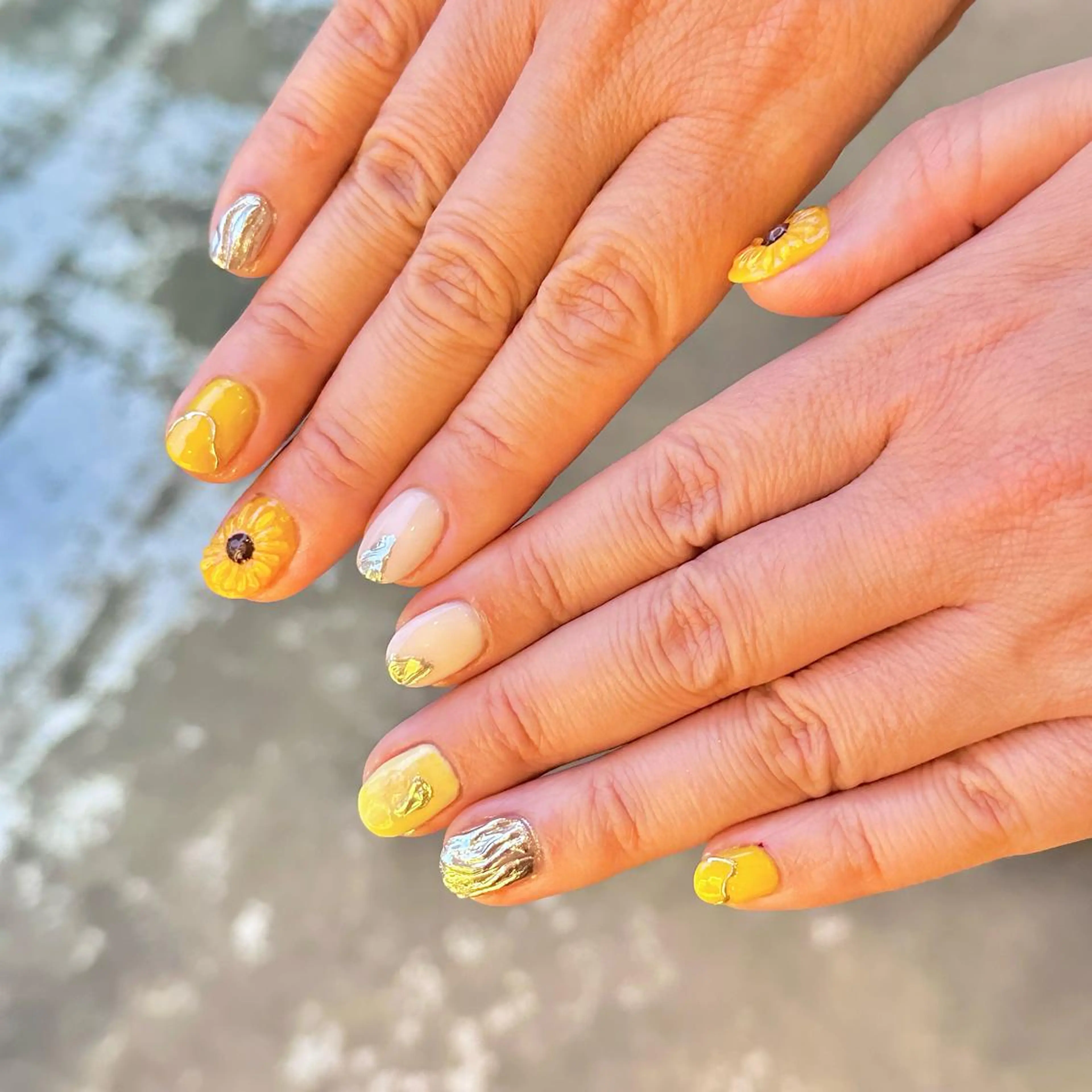 ネイル シモダ カスミ 🦀 @ksm_smdのネイルデザイン