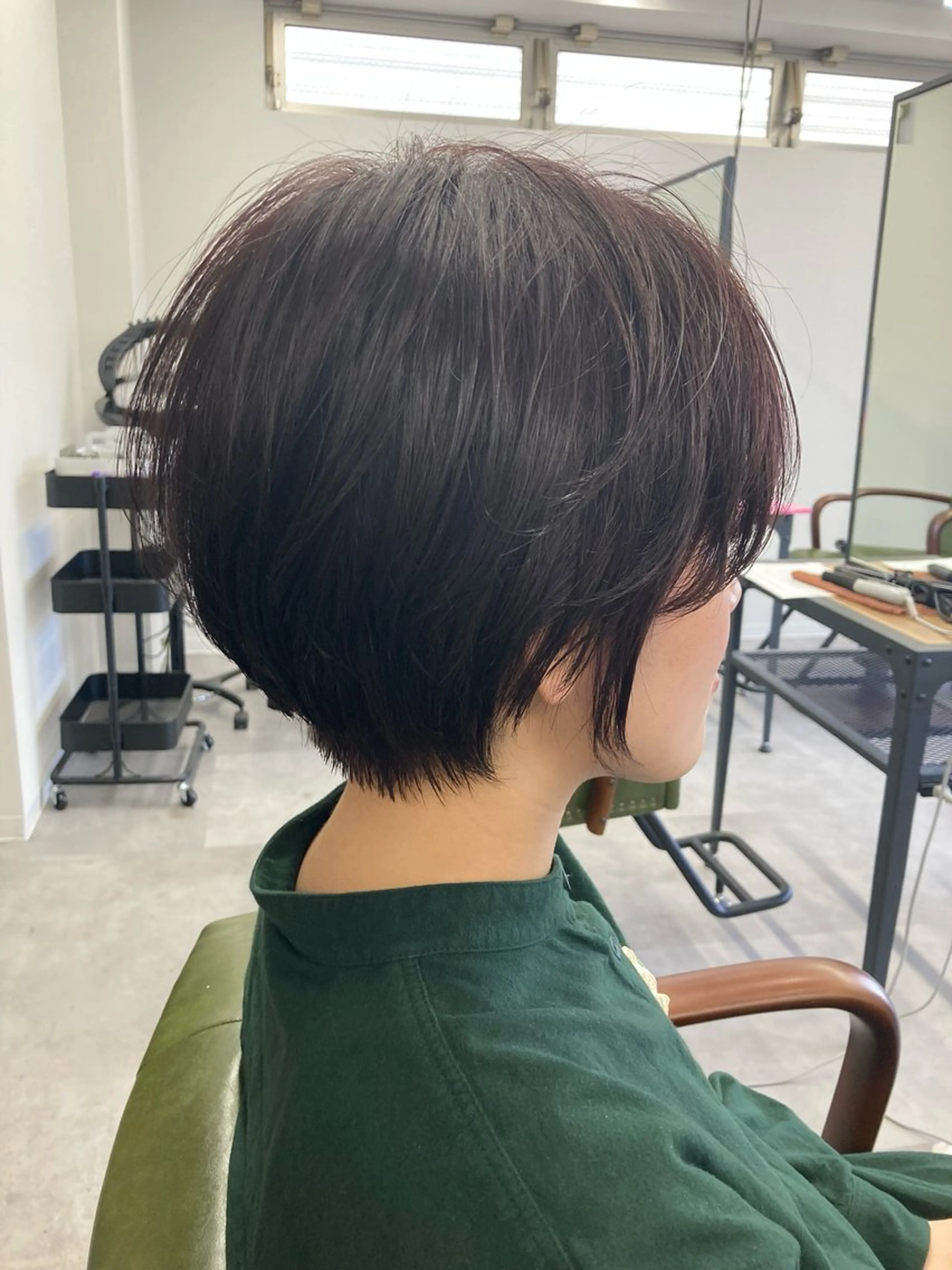 ショート カラー ショートヘア カット ヘアカラー トリートメント SHAFT Ieiriのヘアスタイル