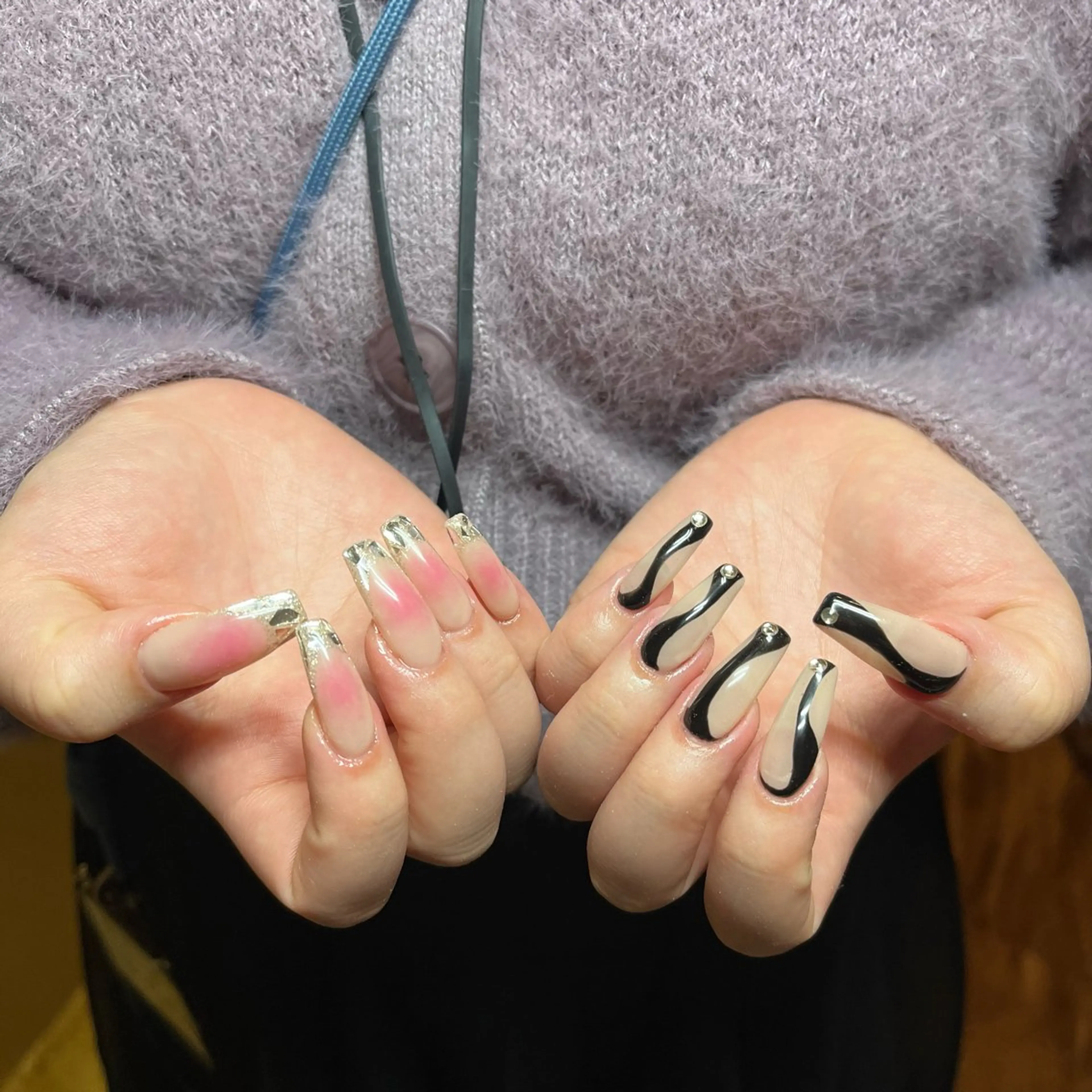 セミロング ハンドネイル watabe .のネイルデザイン