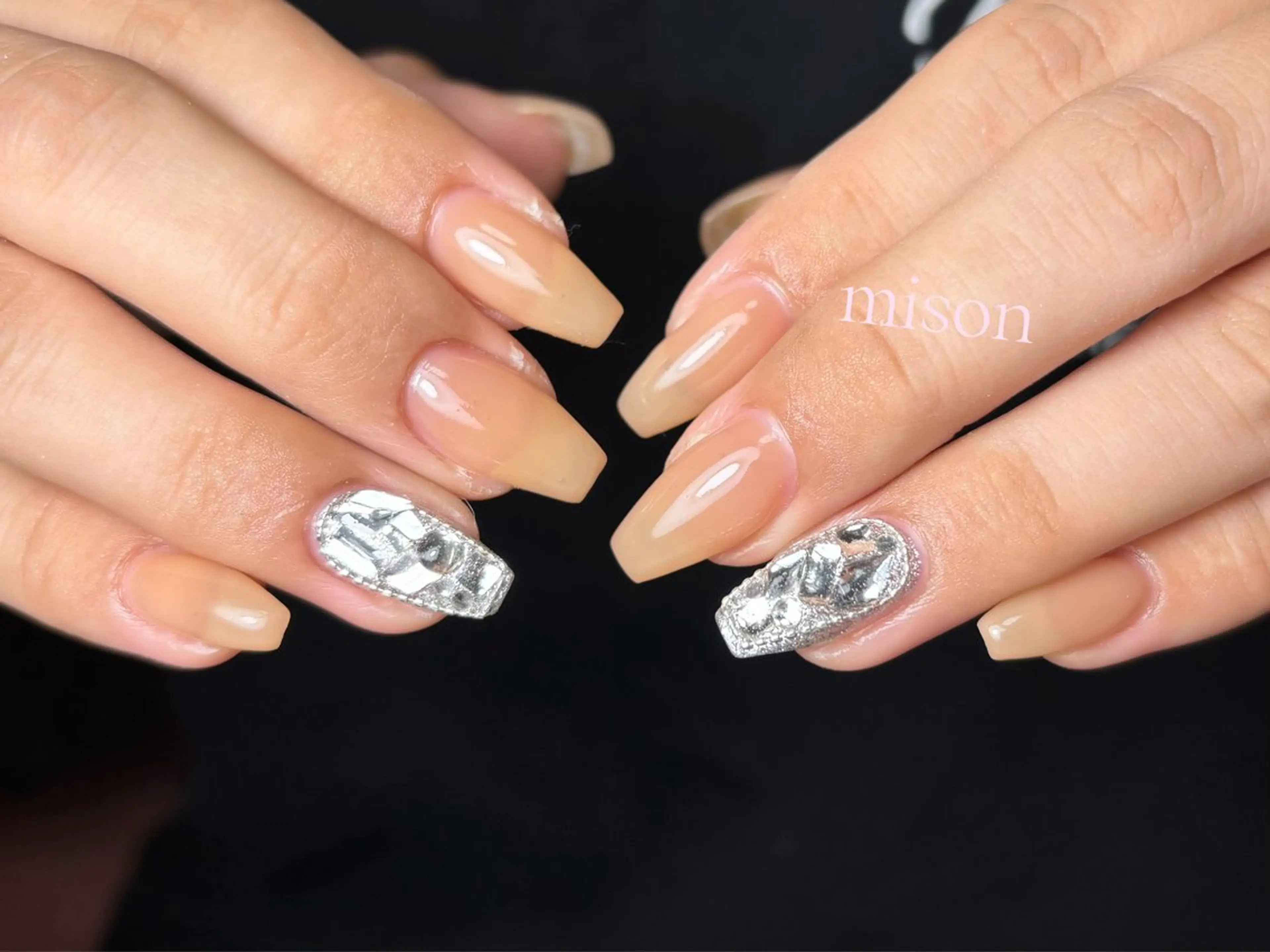 ネイル mison所属・mison 安形友花のネイルデザイン