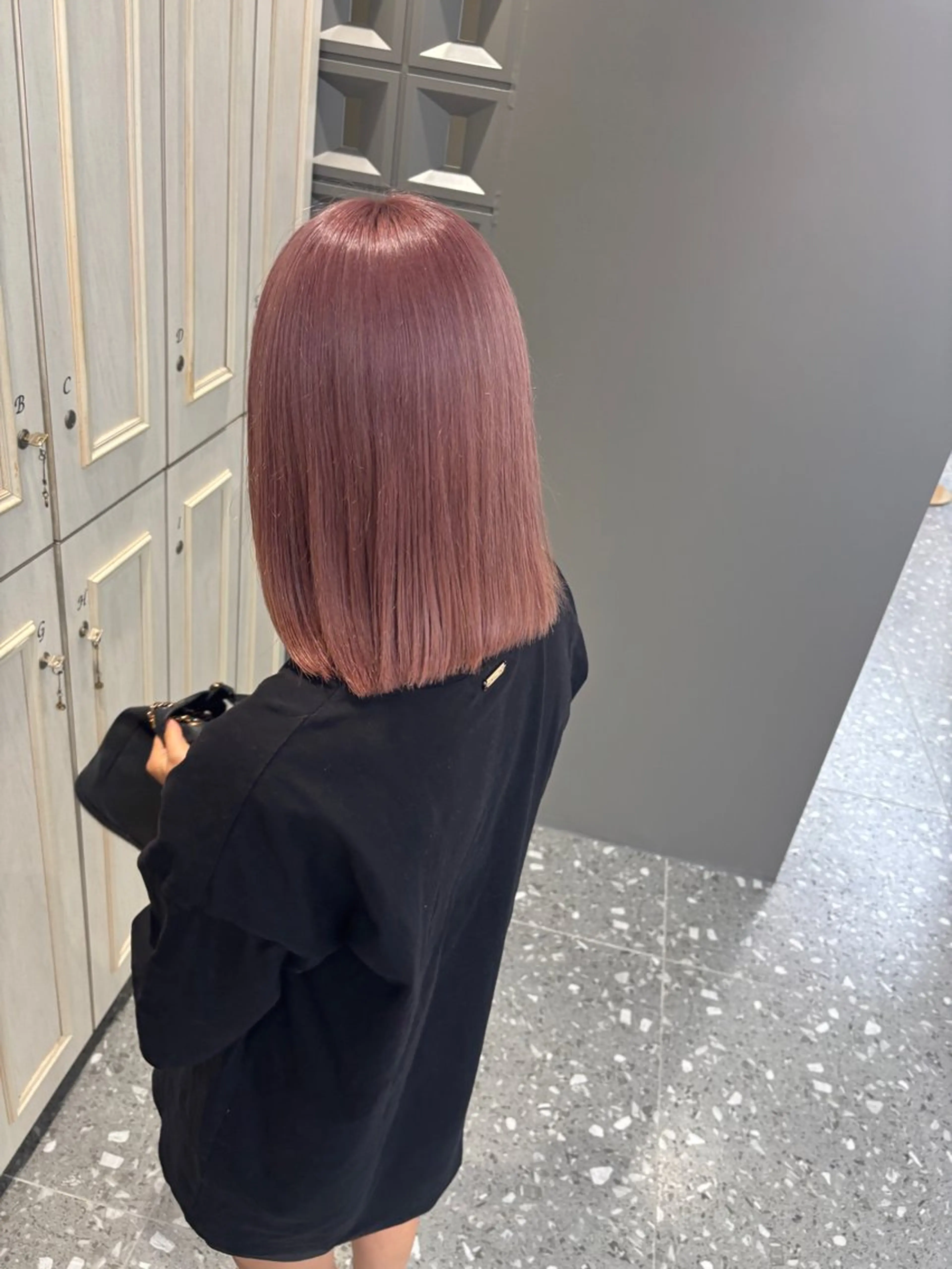 ミディアム カラー ヘアカラー トリートメント 🫧 栄ハイトーン Yasuyo🫧のヘアスタイル