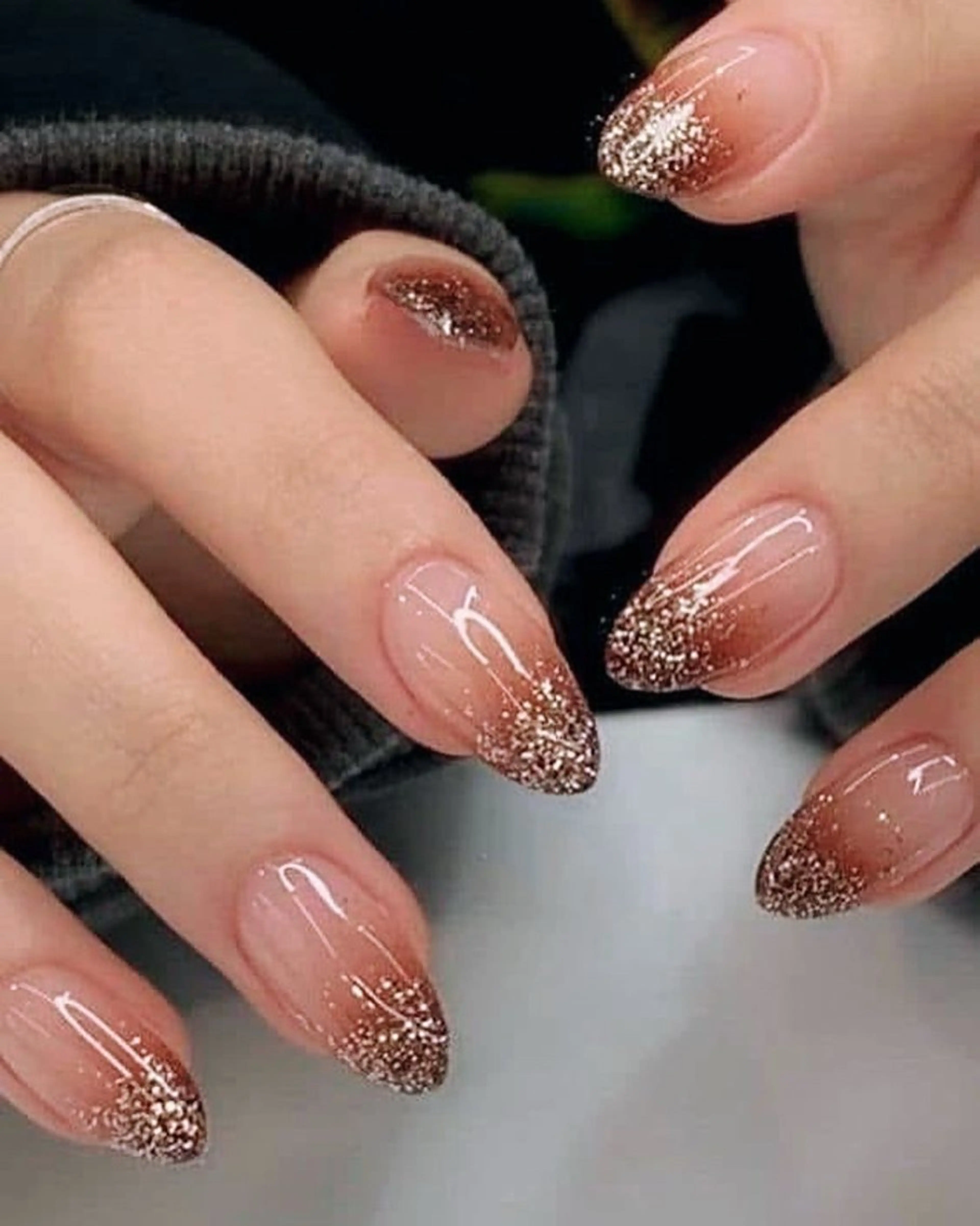 ネイル フットネイル ジェルネイル 韓国ネイル マグネットネイル 持ち込み Akiko ネイルサロン所属・AKIKO ネイルサロンのネイルデザイン