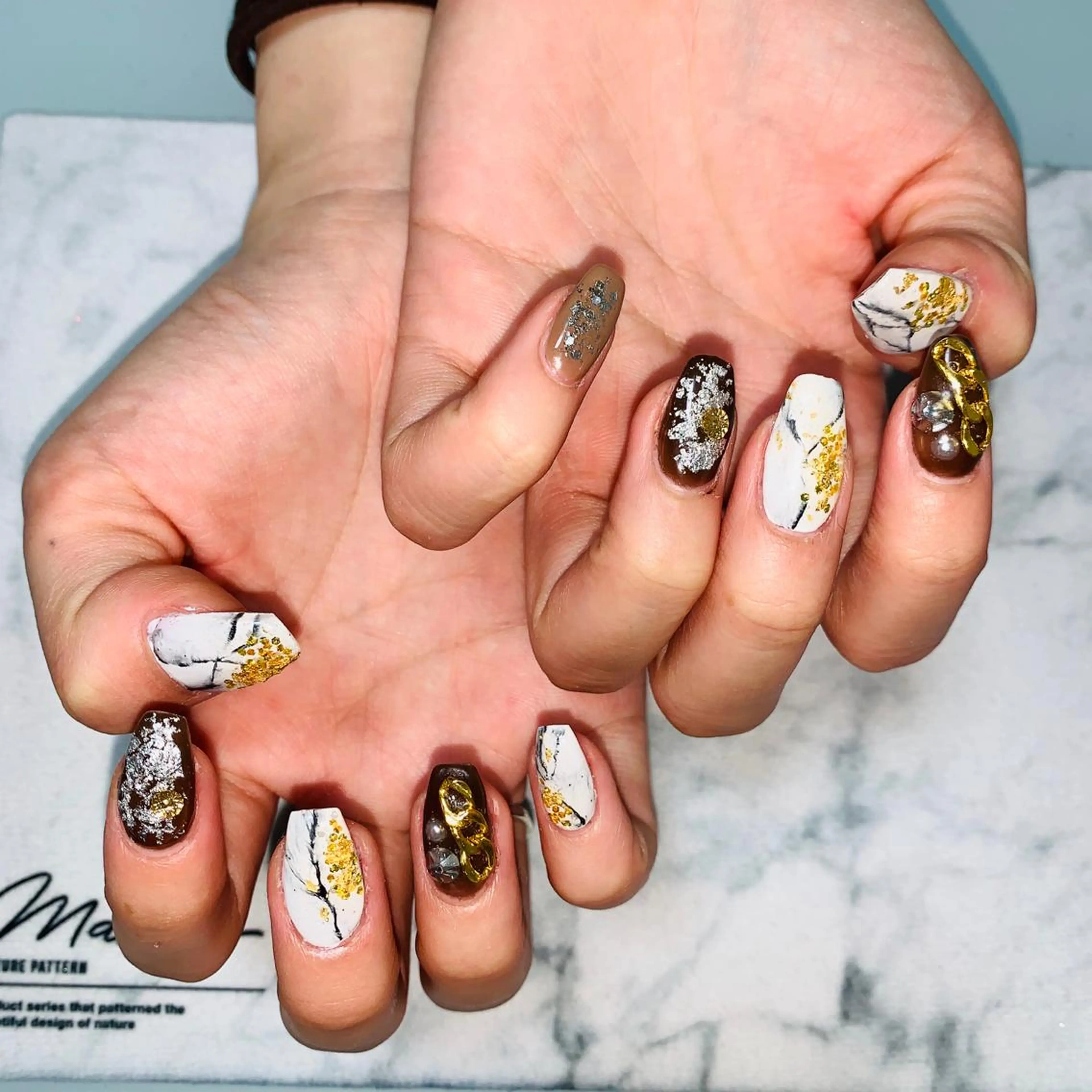 ネイル ハンドネイル 🌙🫧CHARME (RUKA)🦋🫧のネイルデザイン