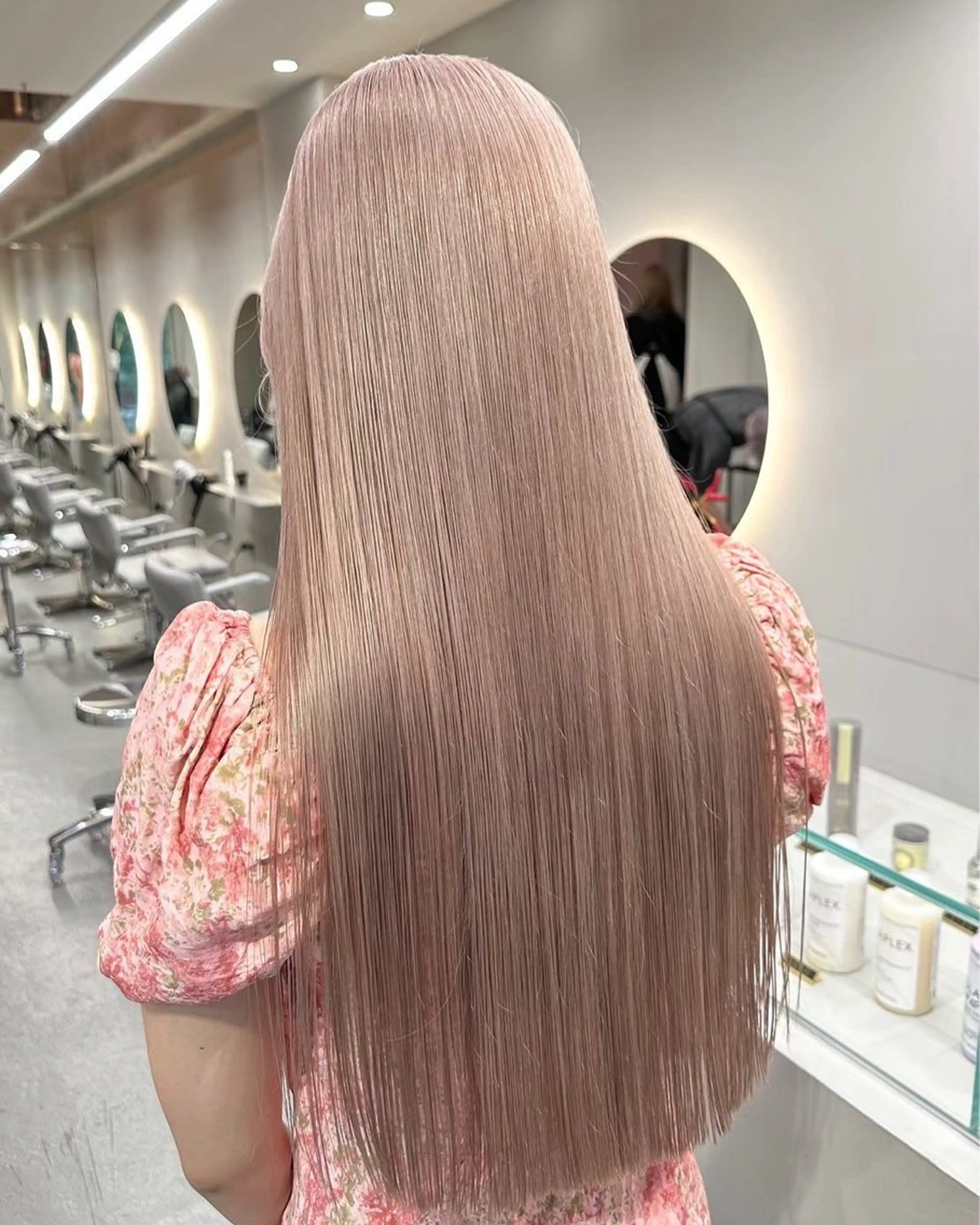 ロング 🎀ハイトーンカラー / RINA🎀のヘアスタイル