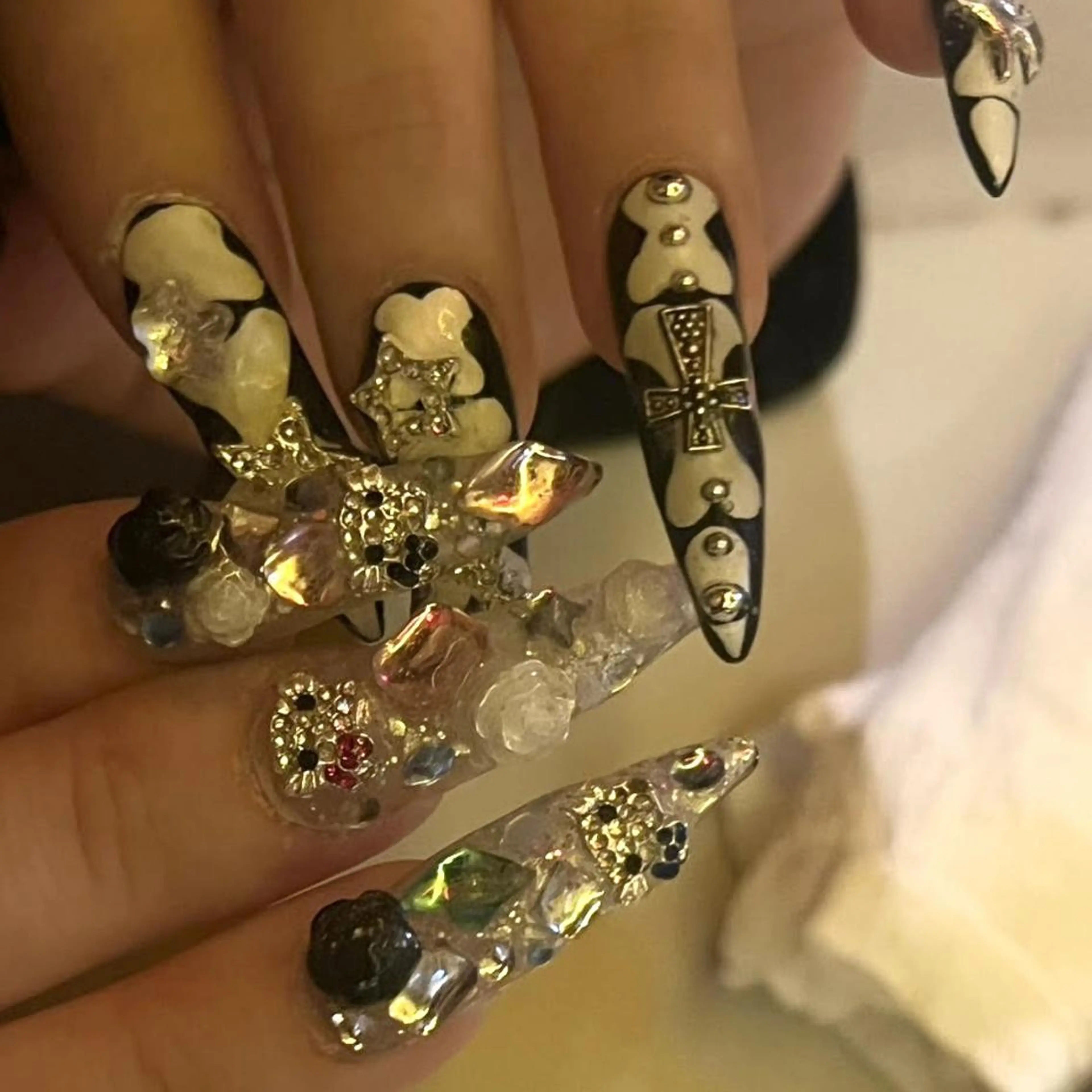 セミロング ハンドネイル 小川 柚香のネイルデザイン