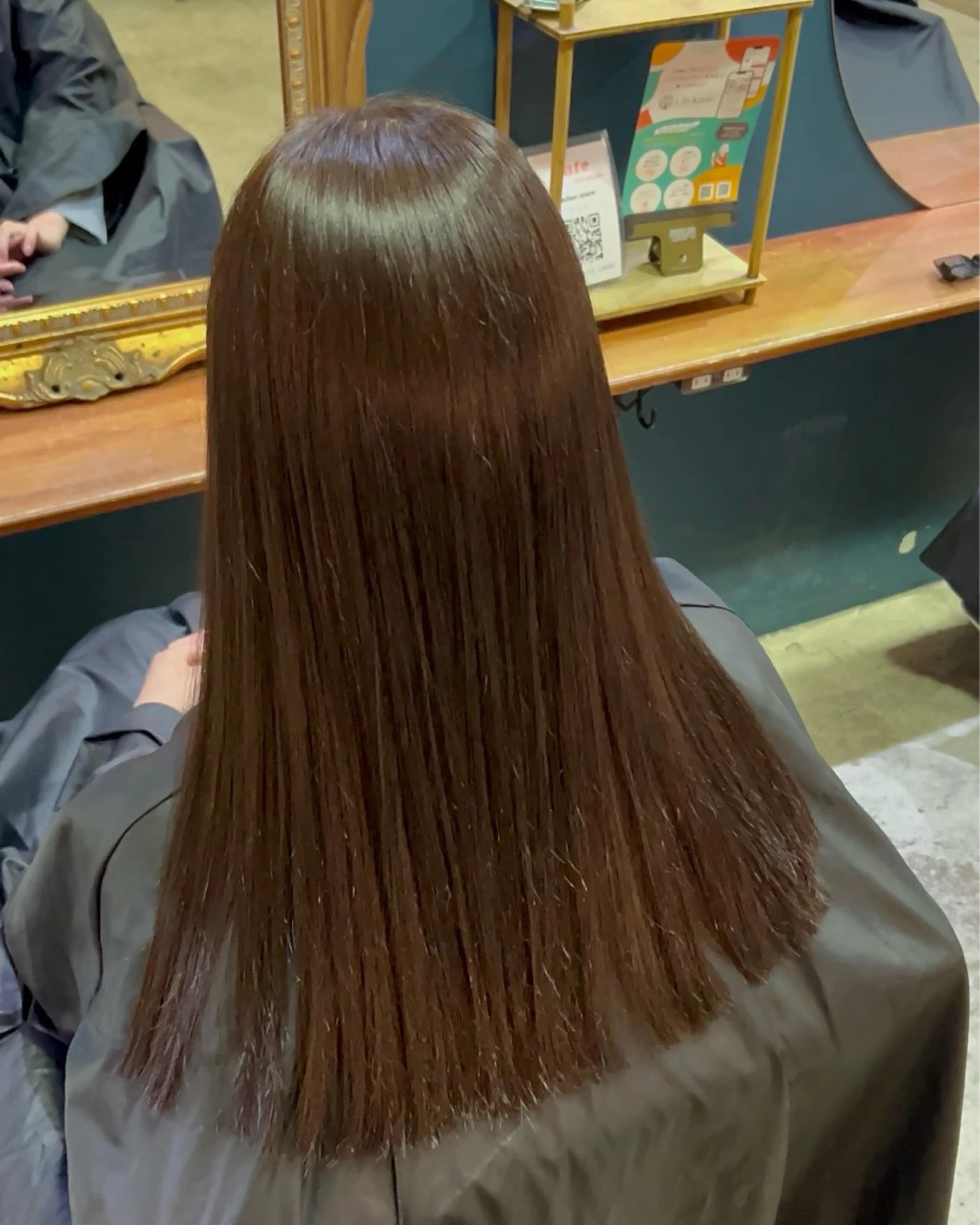 ロング カラー ブラウンカラー 透明感カラー ヘアカラー トリートメント ヘッドスパ ヘアセット オカベ ショウマのヘアスタイル