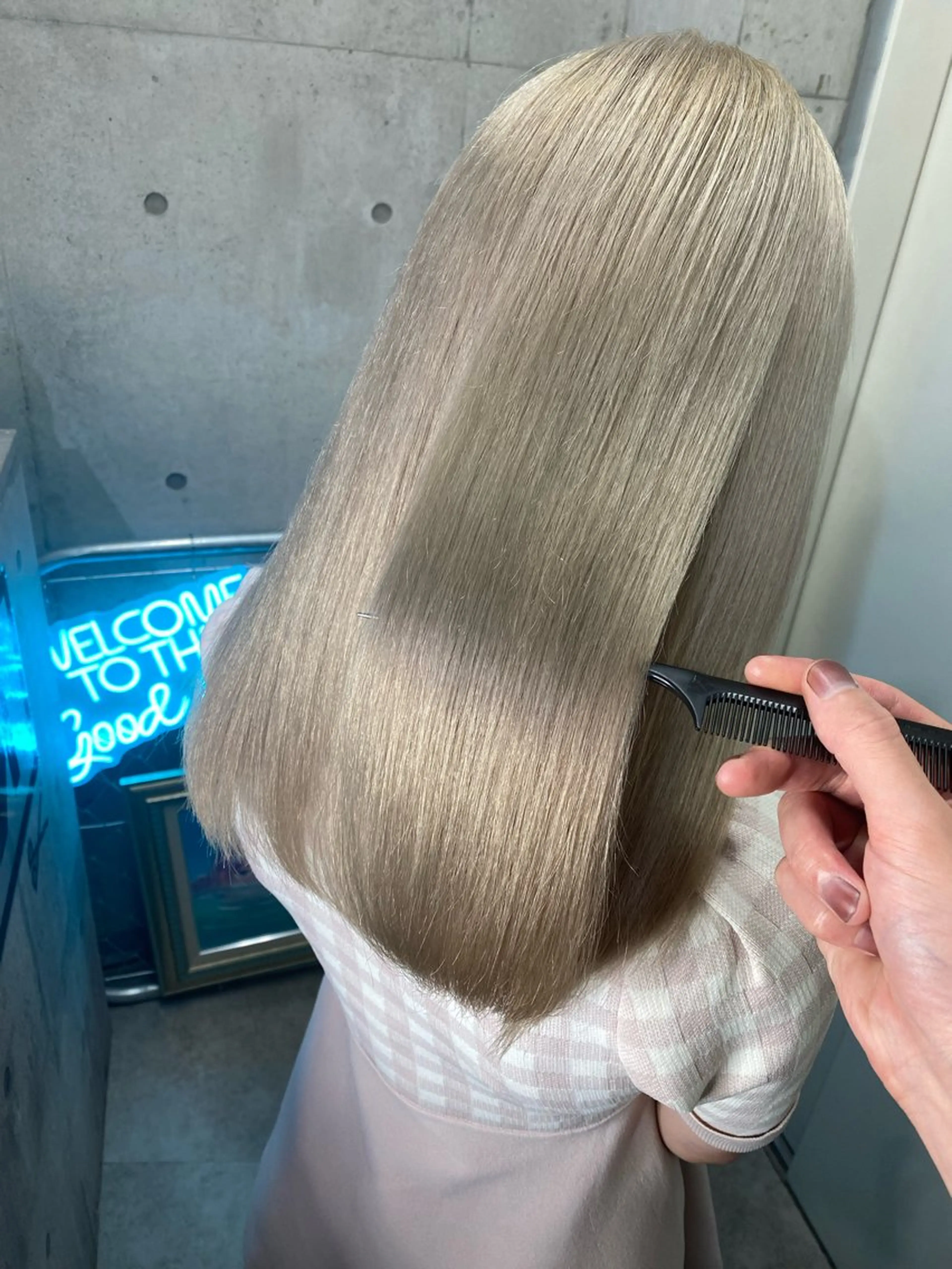 セミロング カラー ヘアカラー 國分 伸也のヘアスタイル