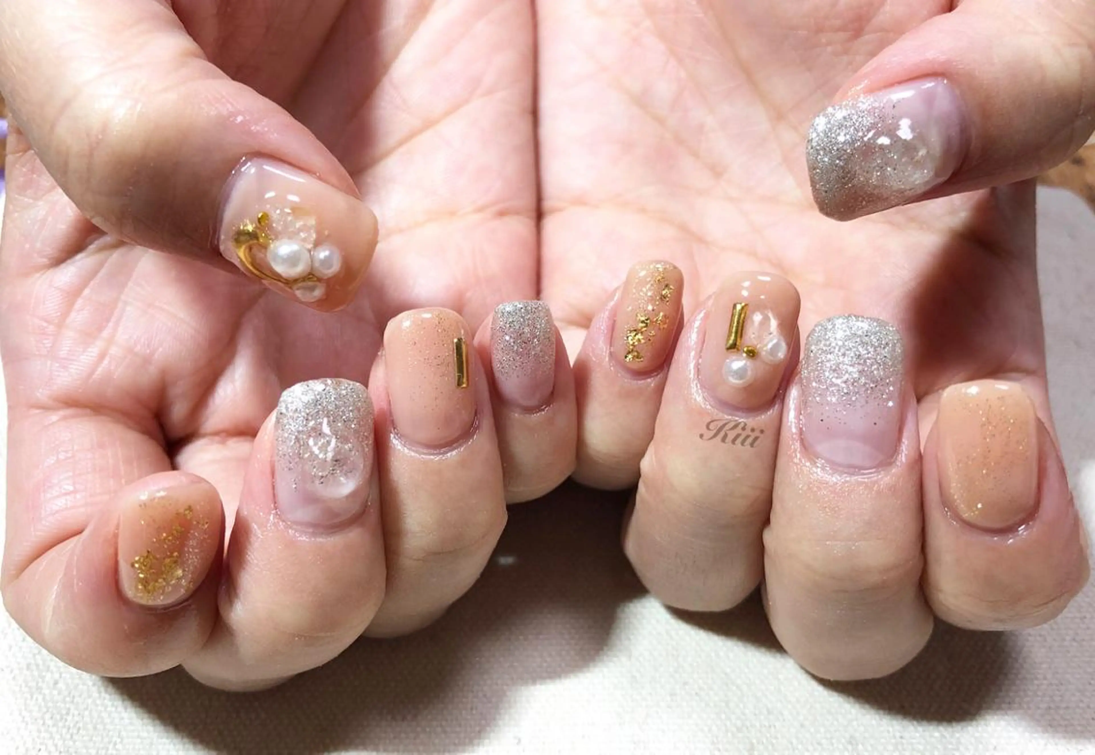 ネイル ハンドネイル フットネイル kiii.__ ✴︎*のネイルデザイン