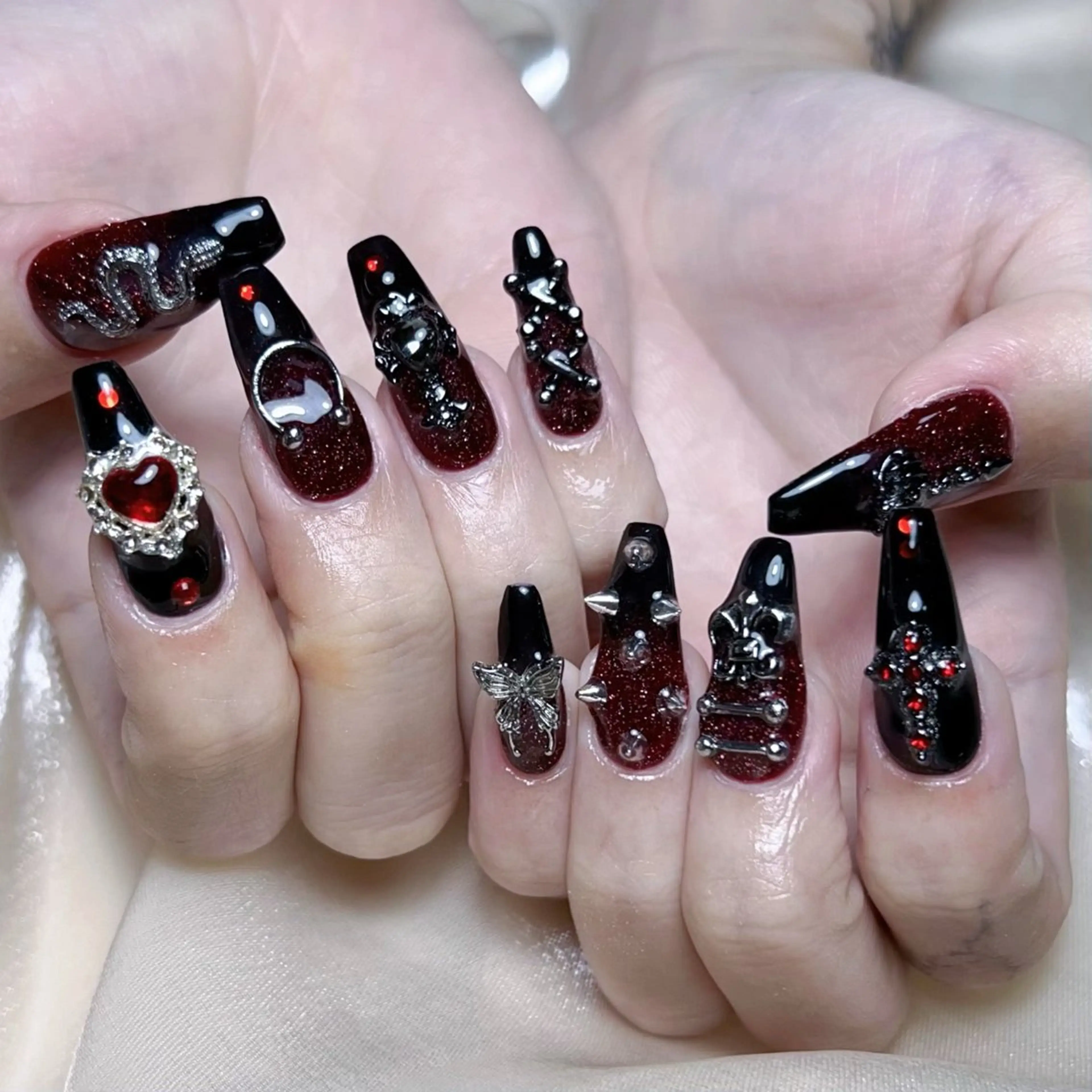 ネイル 持ち込み ハンドネイル NAILサロン 木にいるのネイルデザイン