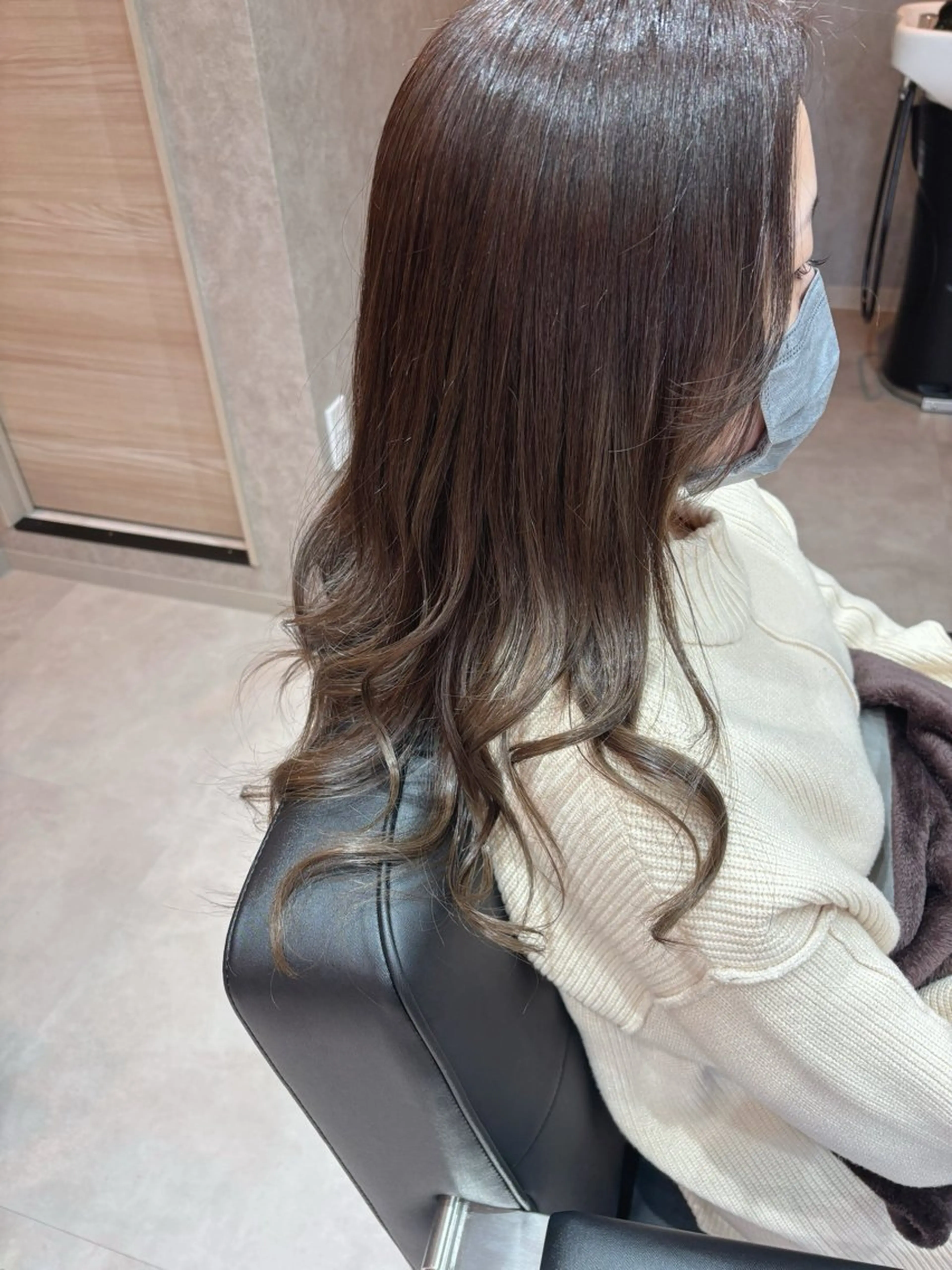 ロング カラー カット ヘアカラー AdeLaide Hair所属・Mina Akiyamaのヘアスタイル