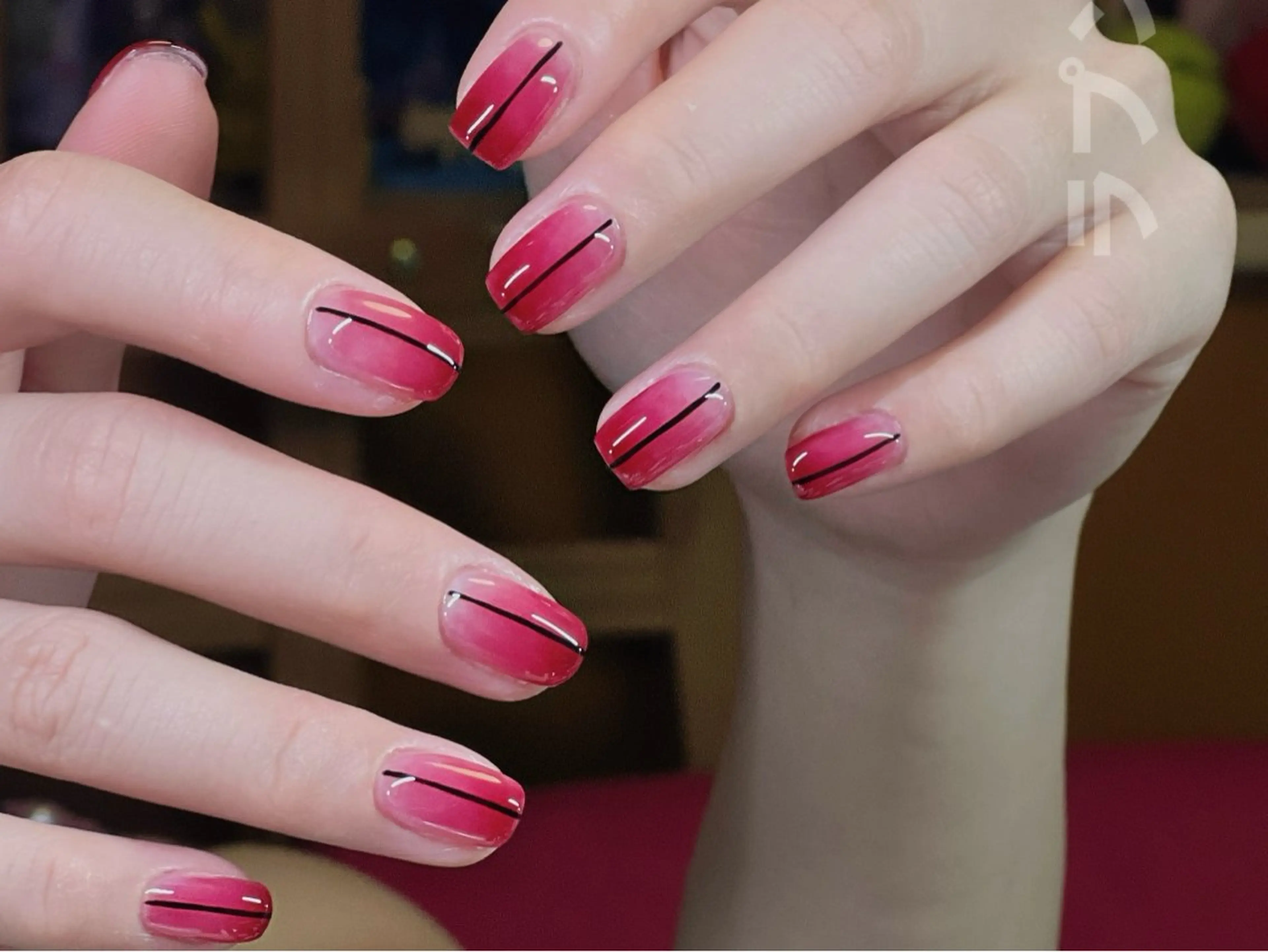 メンズ ネイル アートネイル フレンチネイル ジェルネイル キラキラネイル パラジェル ハンドネイル Bloom スカルプ専門店のネイルデザイン