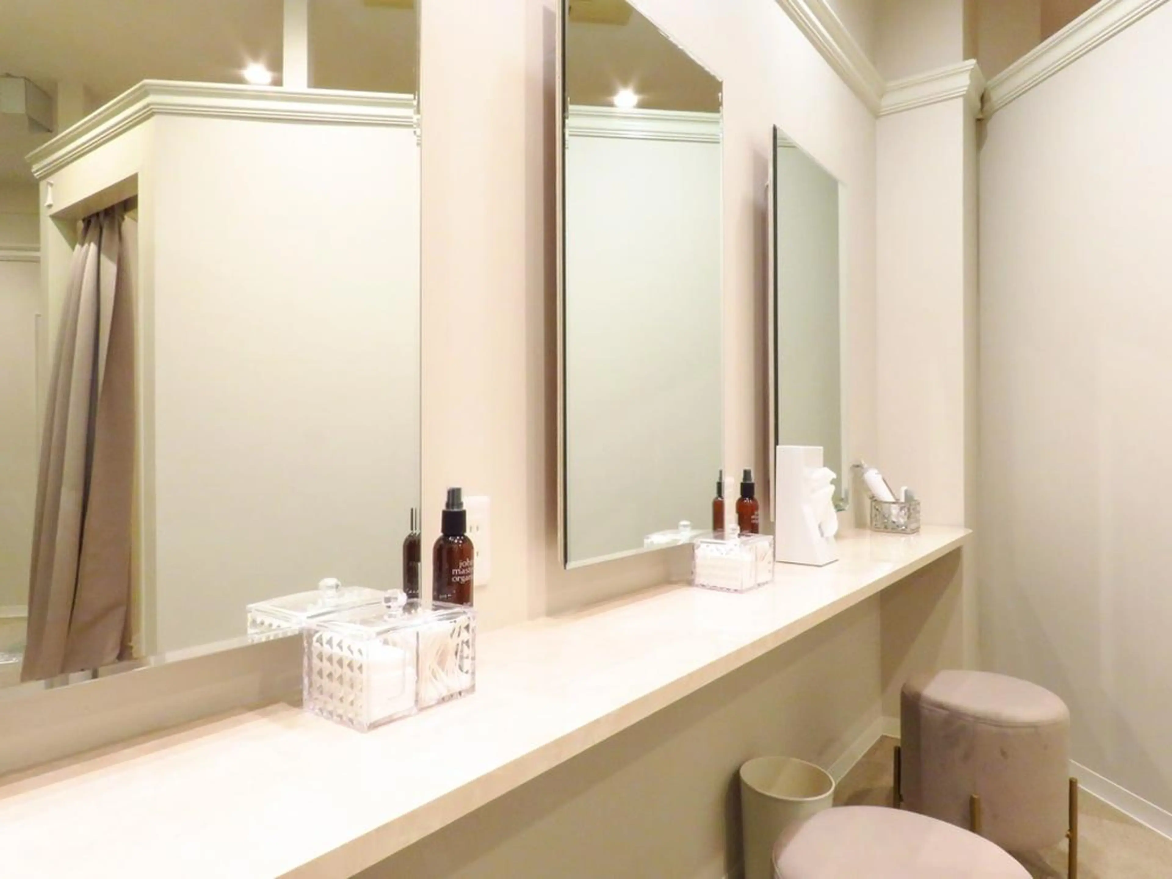 Dione  銀座本店のエステ・リラクイメージ