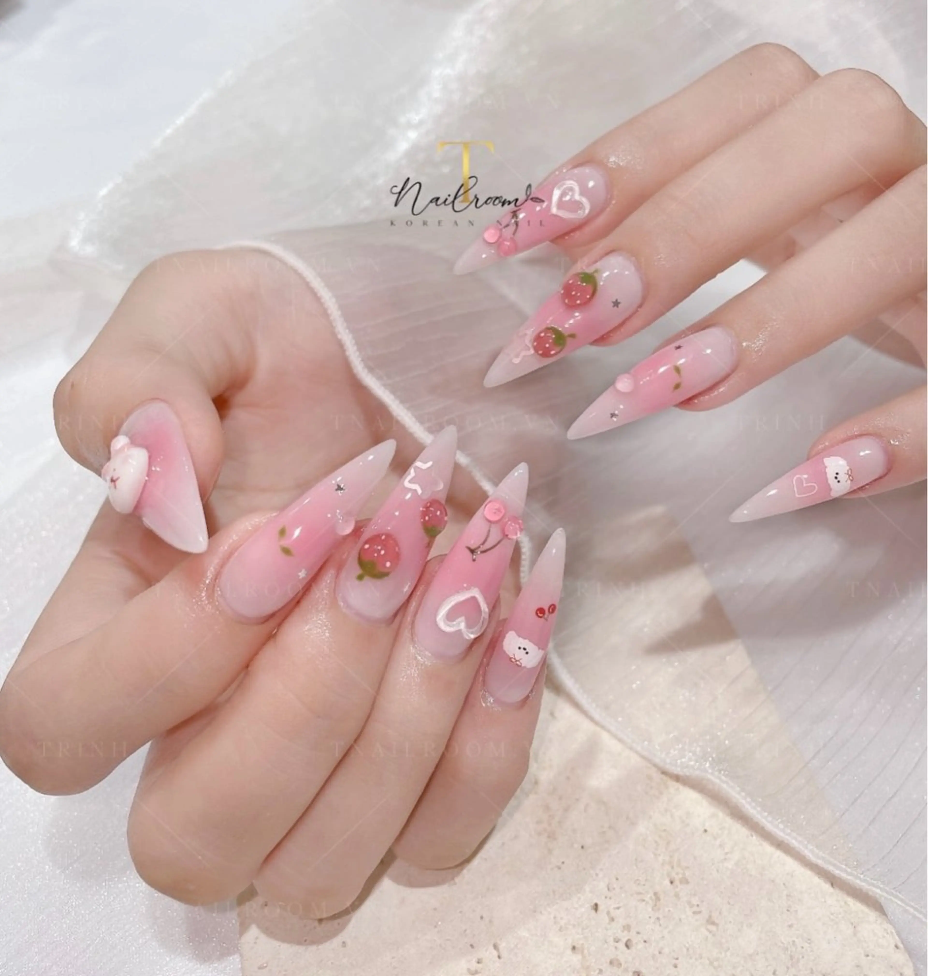 ネイル T nail roomのネイルデザイン