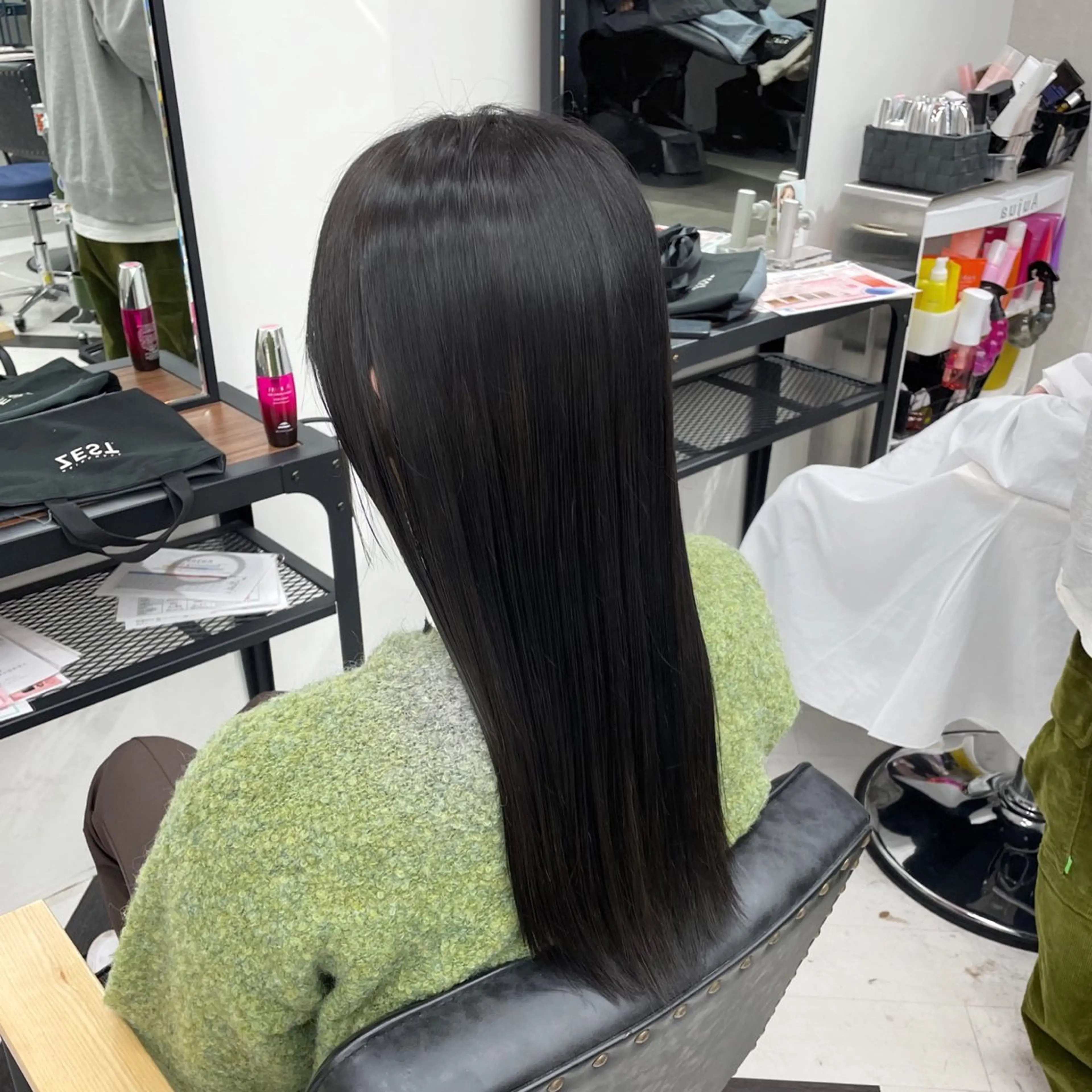 ロング カラー パーマ ヘアアレンジ メンズ 黒髪 グレージュ 髪質改善 トリートメント mona/ ストレートスタイル✨のヘアスタイル