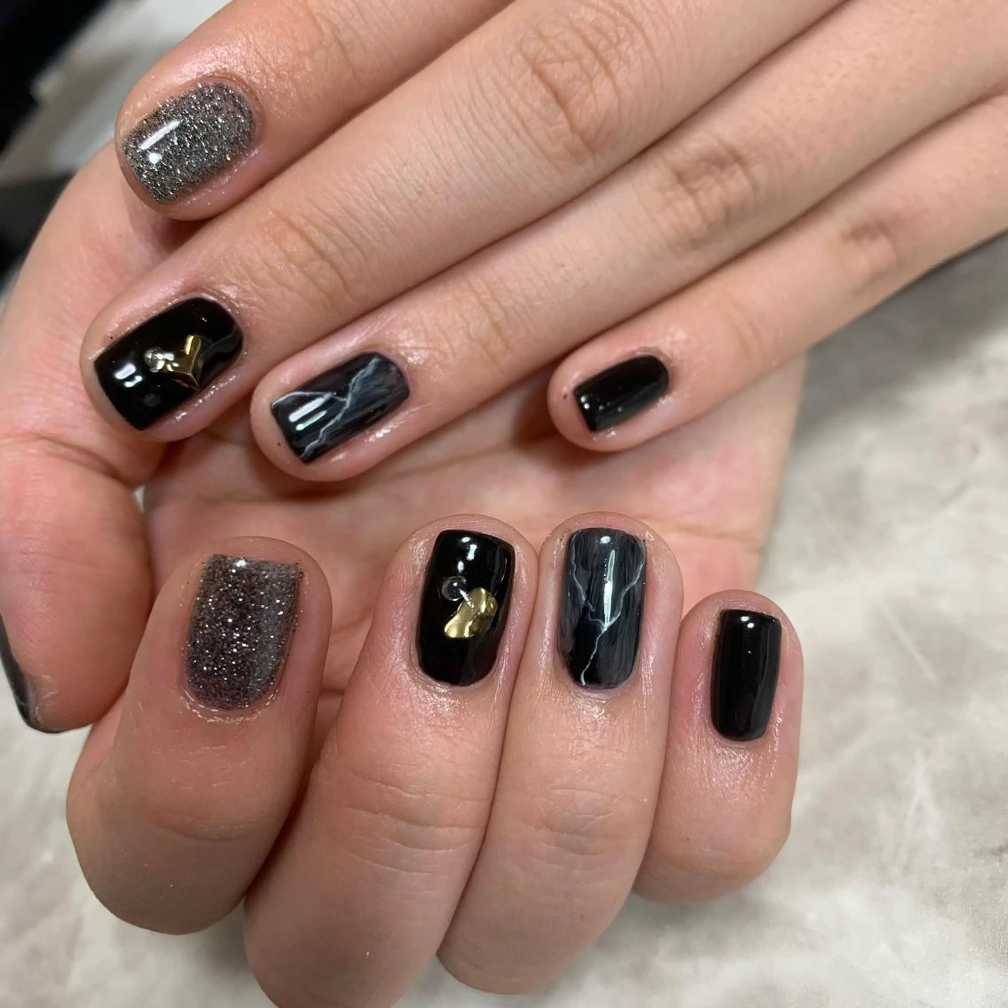 ネイル salon Hush Hushのネイルデザイン