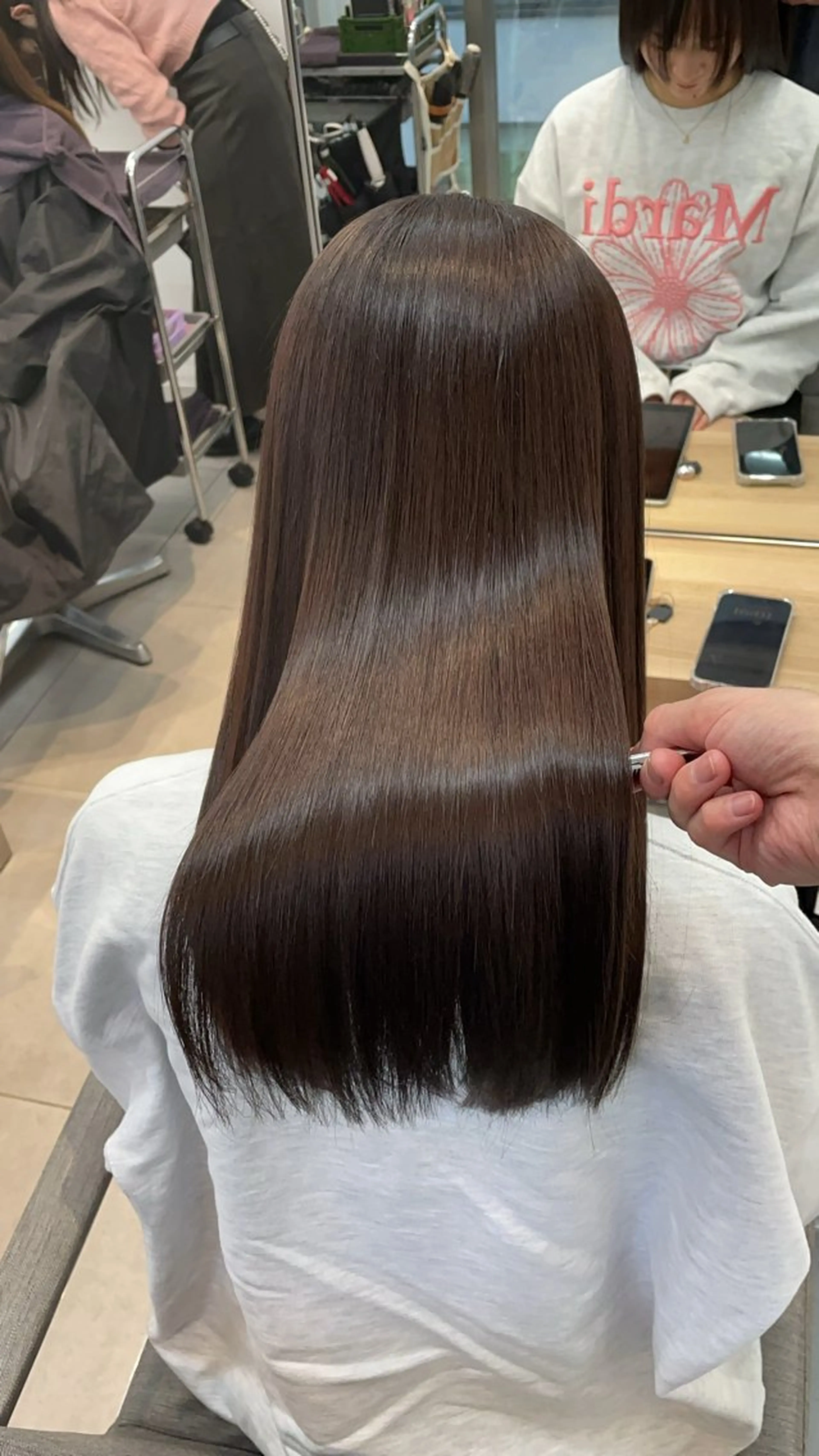 ロング カット 縮毛矯正 トリートメント ヘッドスパ ✨髪質改善✨美髪 矯正🫧小泉のヘアスタイル