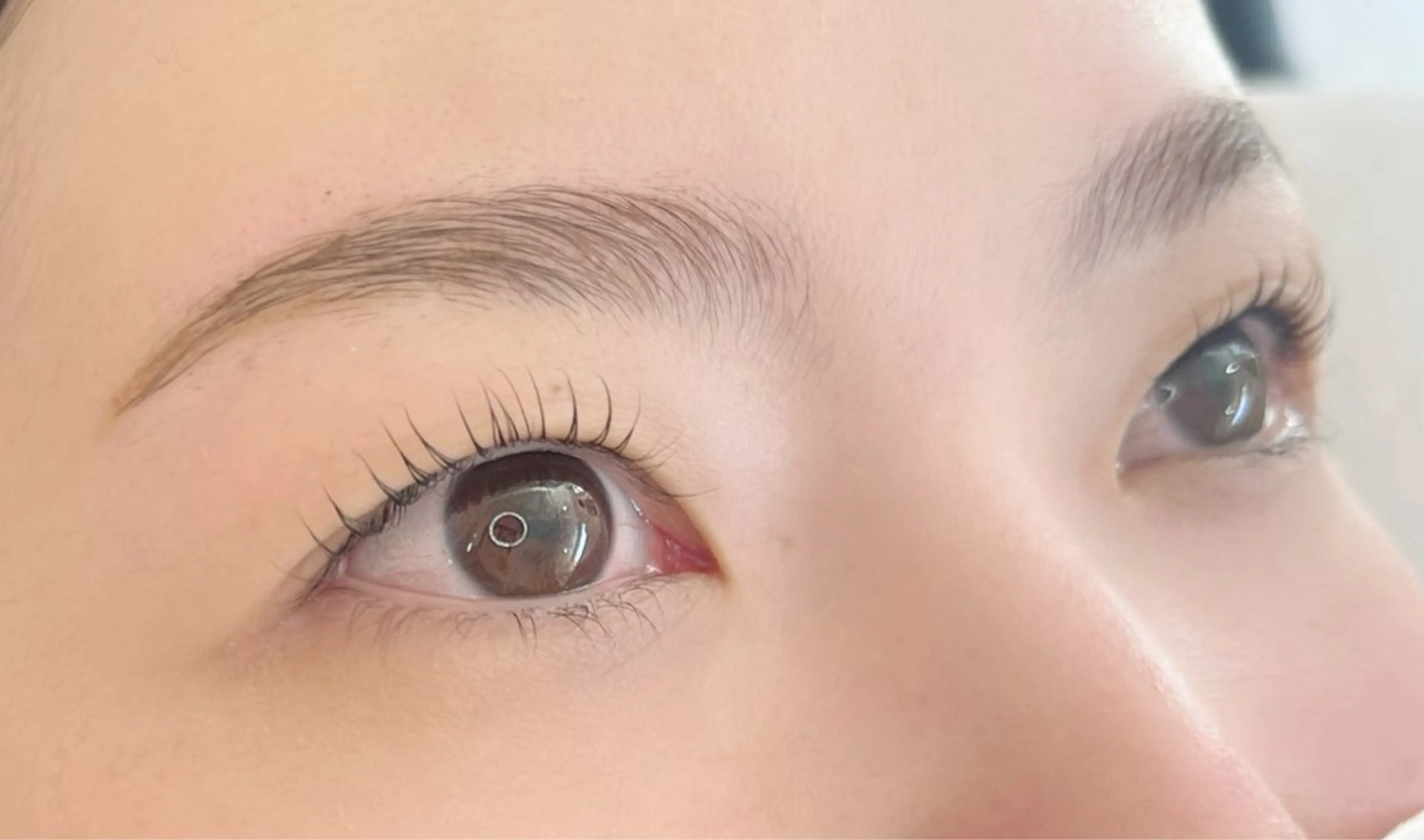 眉毛パーマ＋ワックスの写真