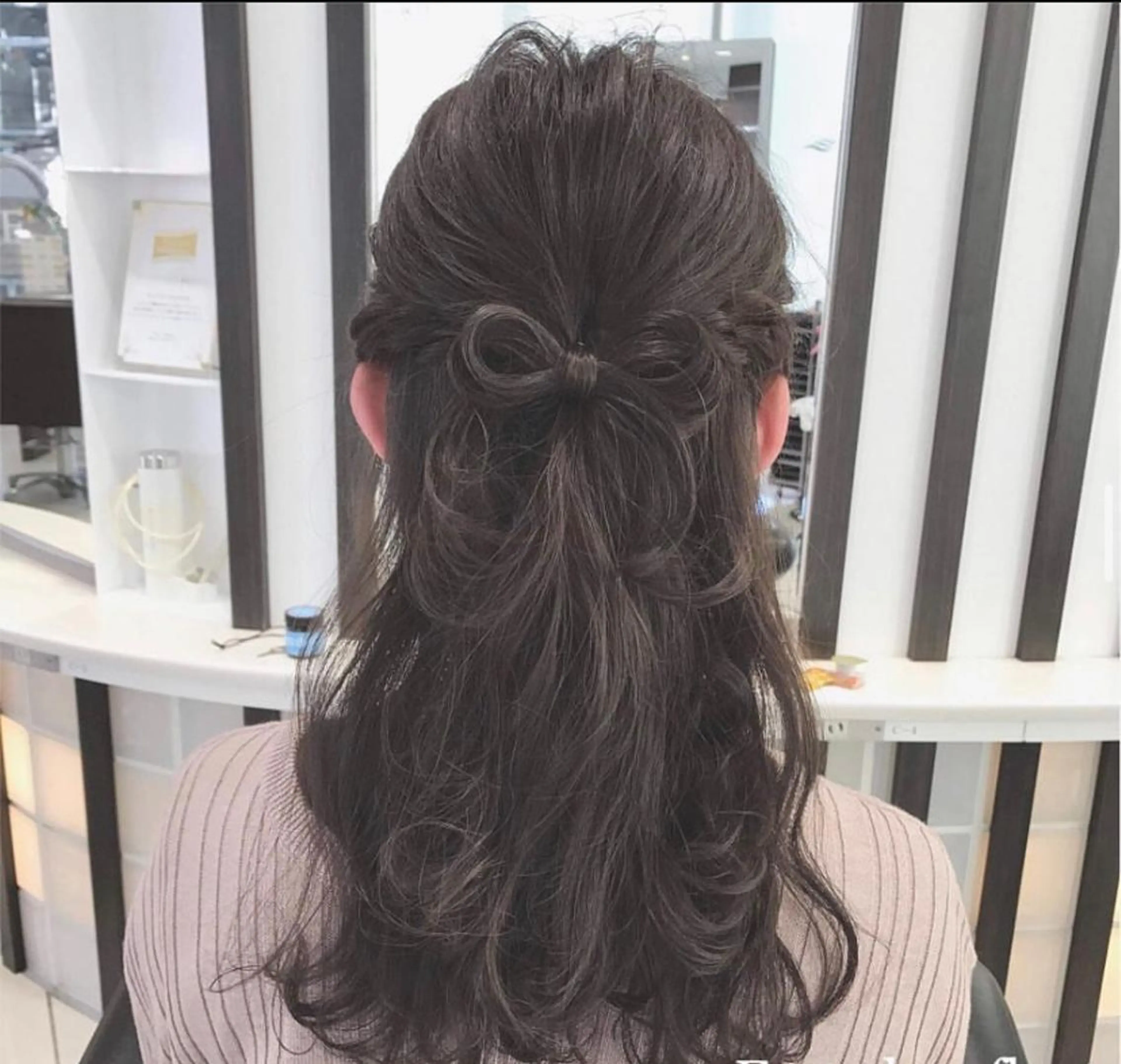 ヘアアレンジ 🦋ミルクティーベー ジュ🦋mayukiのヘアスタイル