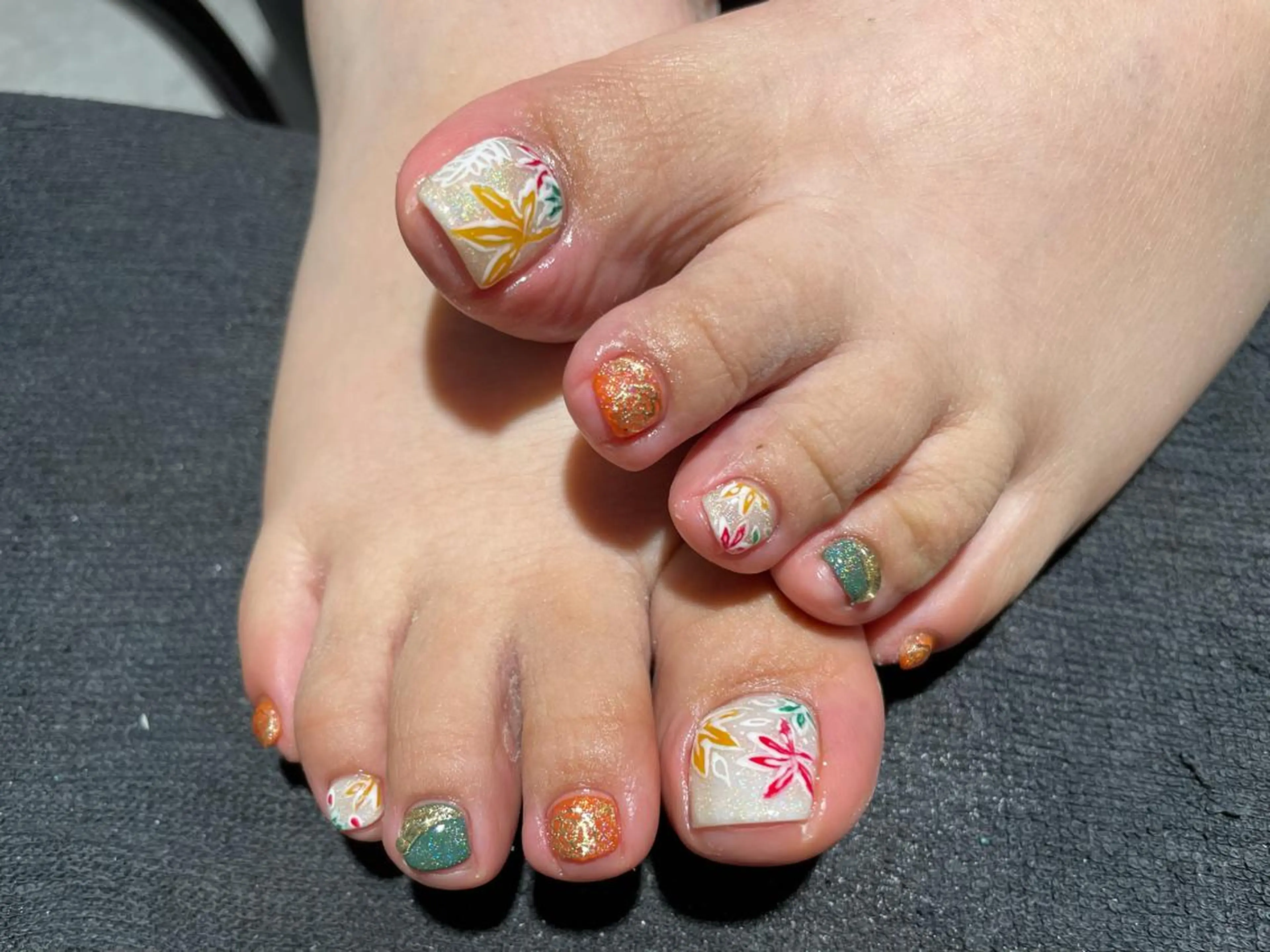 ネイル フットネイル ハンドネイル フットネイル HAIR MAKE Aila所属・Aila.nail _F_AYUMIのネイルデザイン