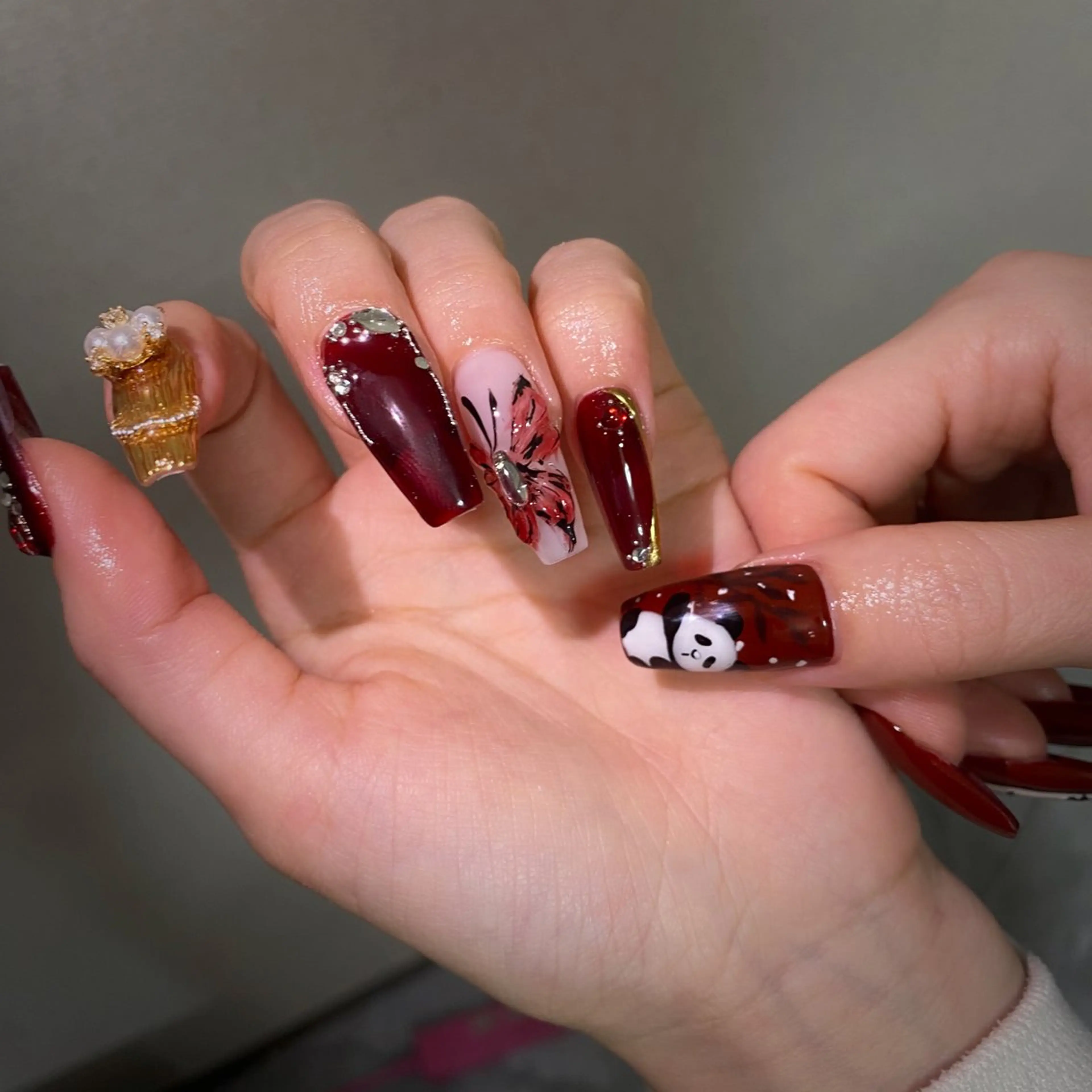 ネイル ハンドネイル ハンドケア YS Nailのネイルデザイン