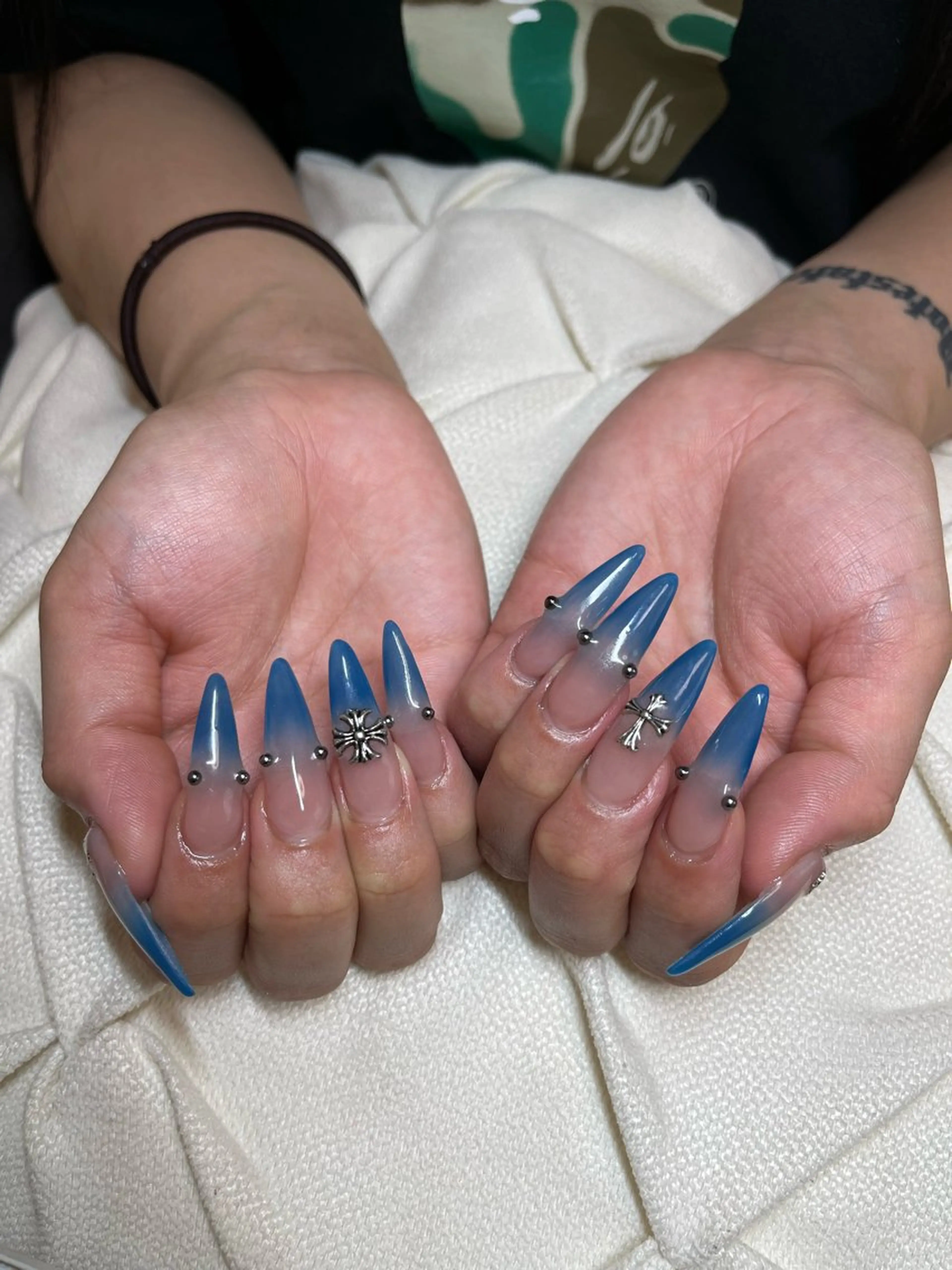 ネイル ハンドネイル nail.salon .Reversalのネイルデザイン