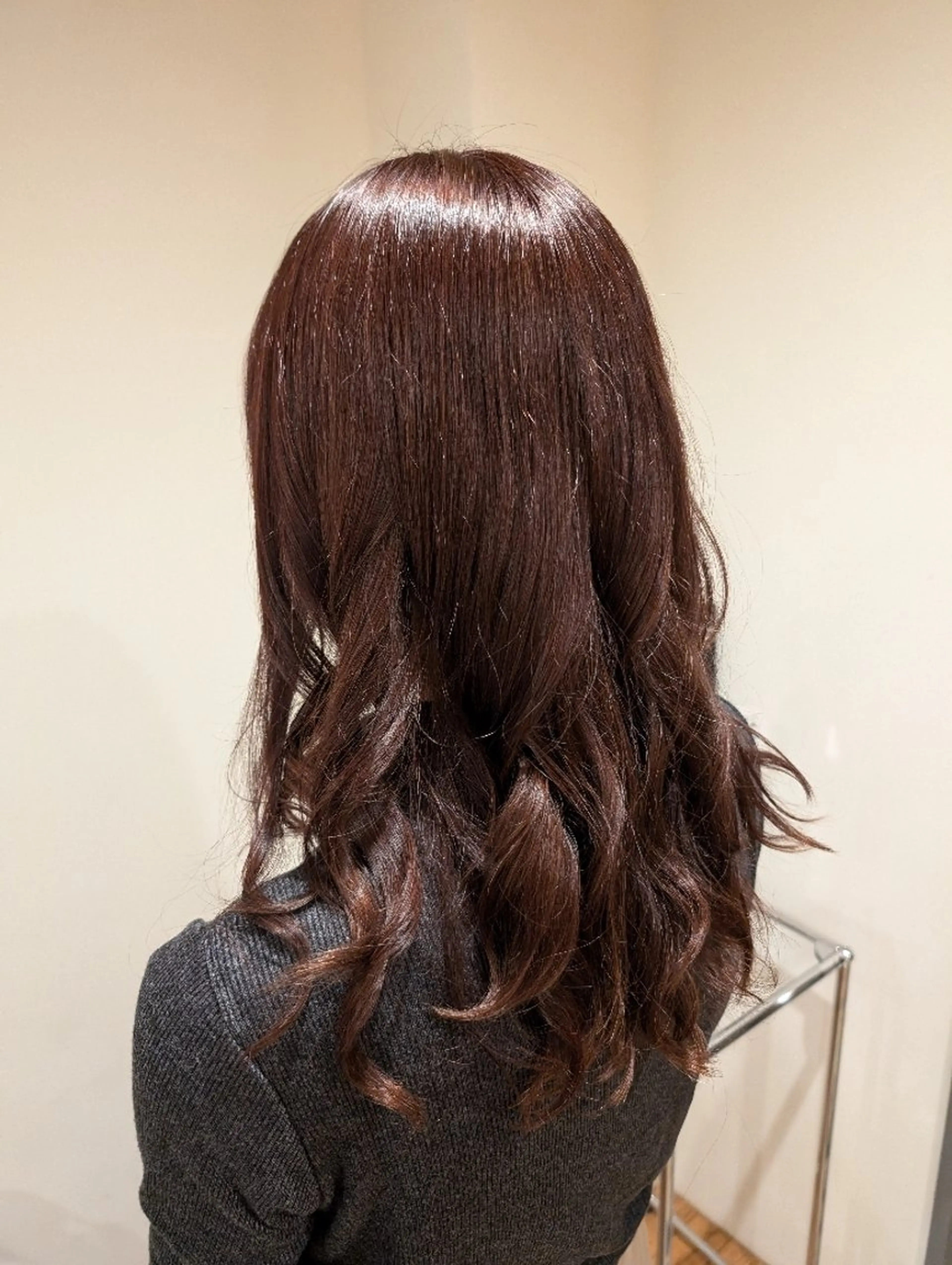 ロング カラー ブリーチ ブラウンカラー 透明感カラー ピンクカラー ピンクブラウン ヘアカラー 齊藤 舞風のヘアスタイル