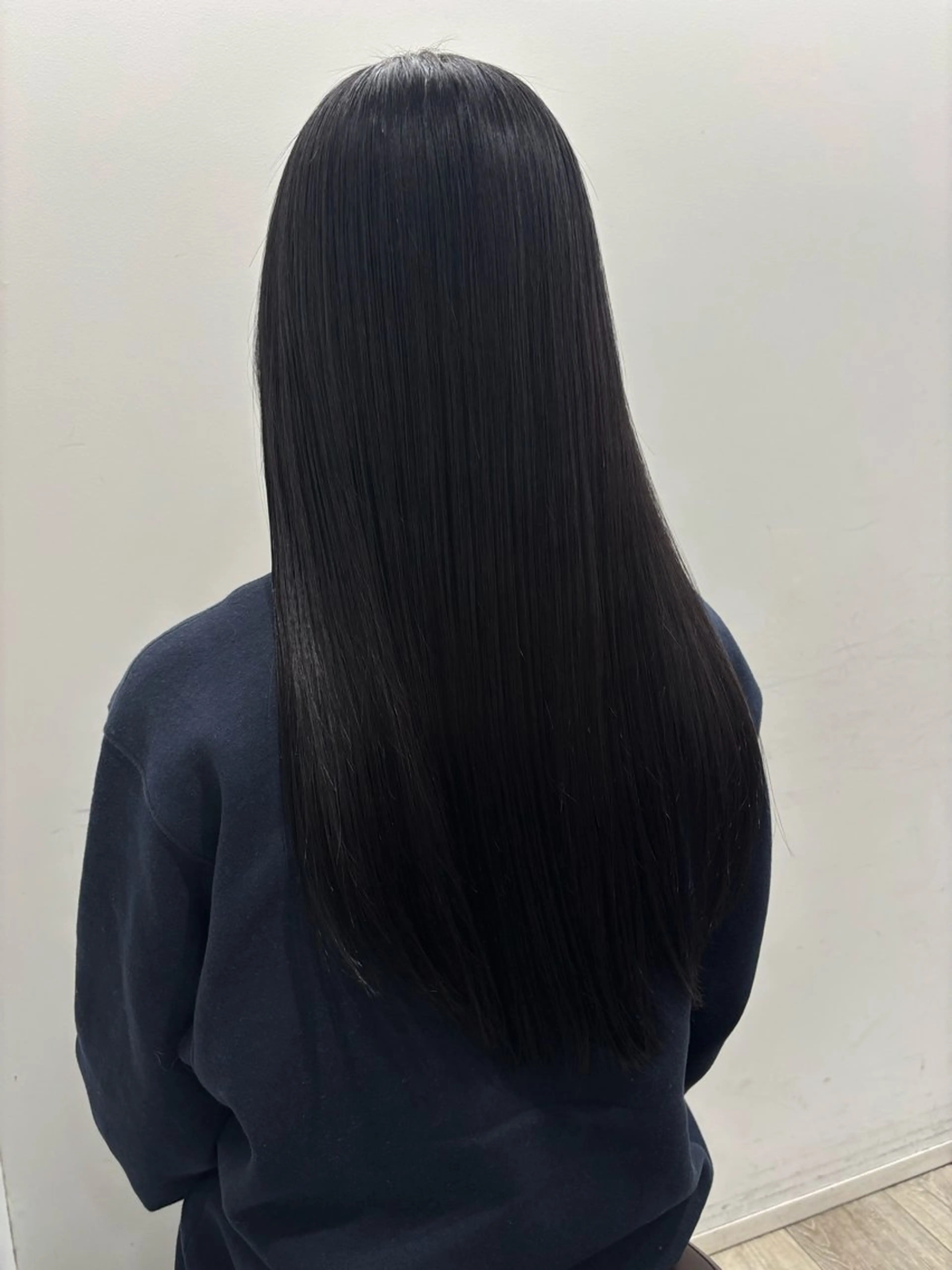 セミロング トリートメント カット ヘアカラー トリートメント air-yokohama所属・青木 翔海のヘアスタイル