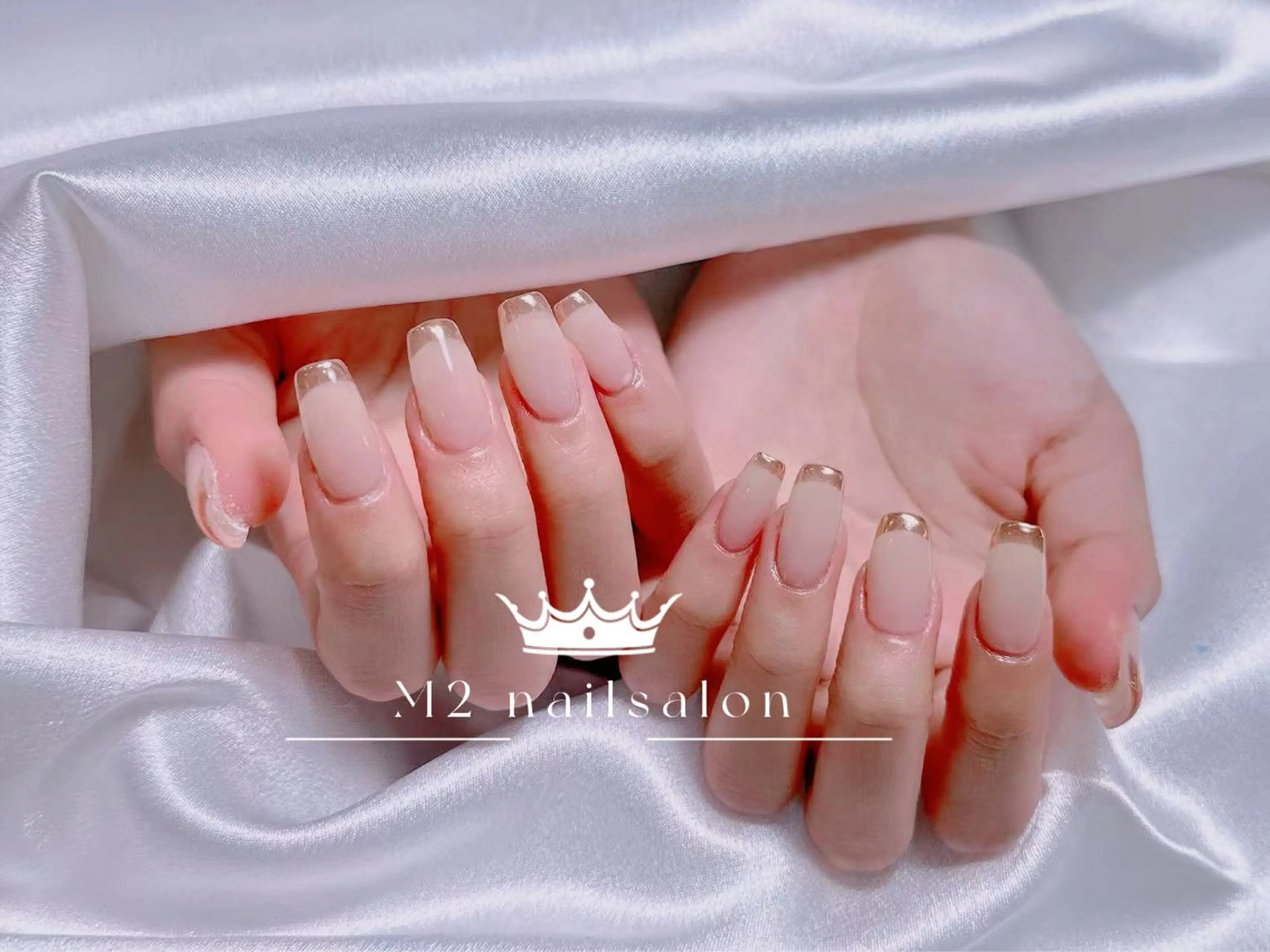 ネイル フレンチネイル ミラーネイル ハンドネイル 長さだし専門店 M2 rikaのネイルデザイン
