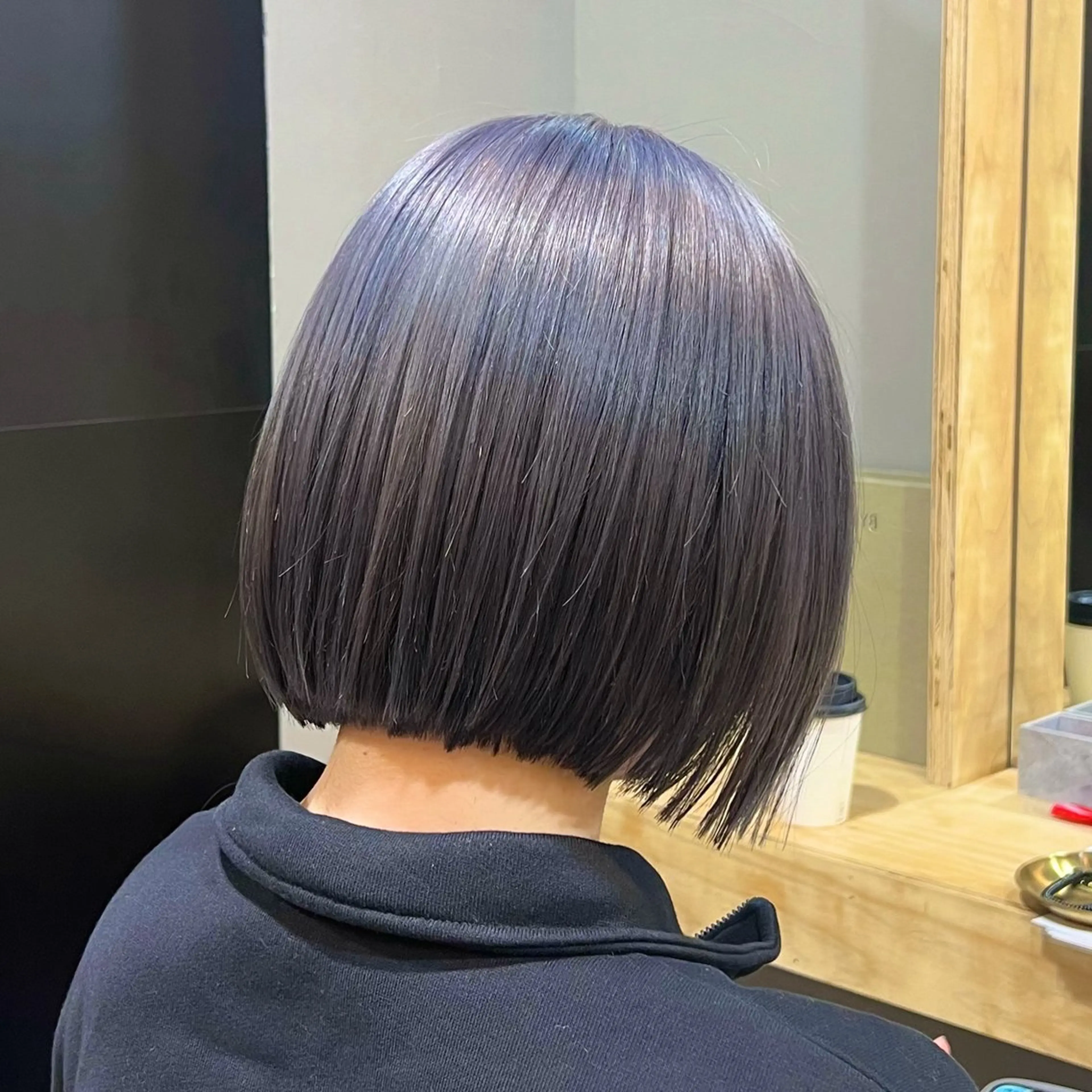 ショート カラー 切りっぱなしボブ ボブ 神戸ボブ✂️ ioe三宮/田 伸佳のヘアスタイル